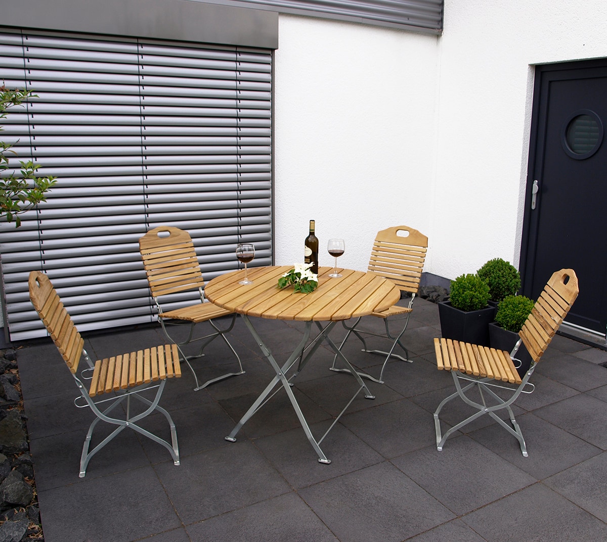 Kurgarten - Garnitur BAD T&Ouml;LZ 5-teilig (4x Stuhl, 1x Tisch 100cm rund), Flachstahl verzinkt + Robinie, klappbar 
