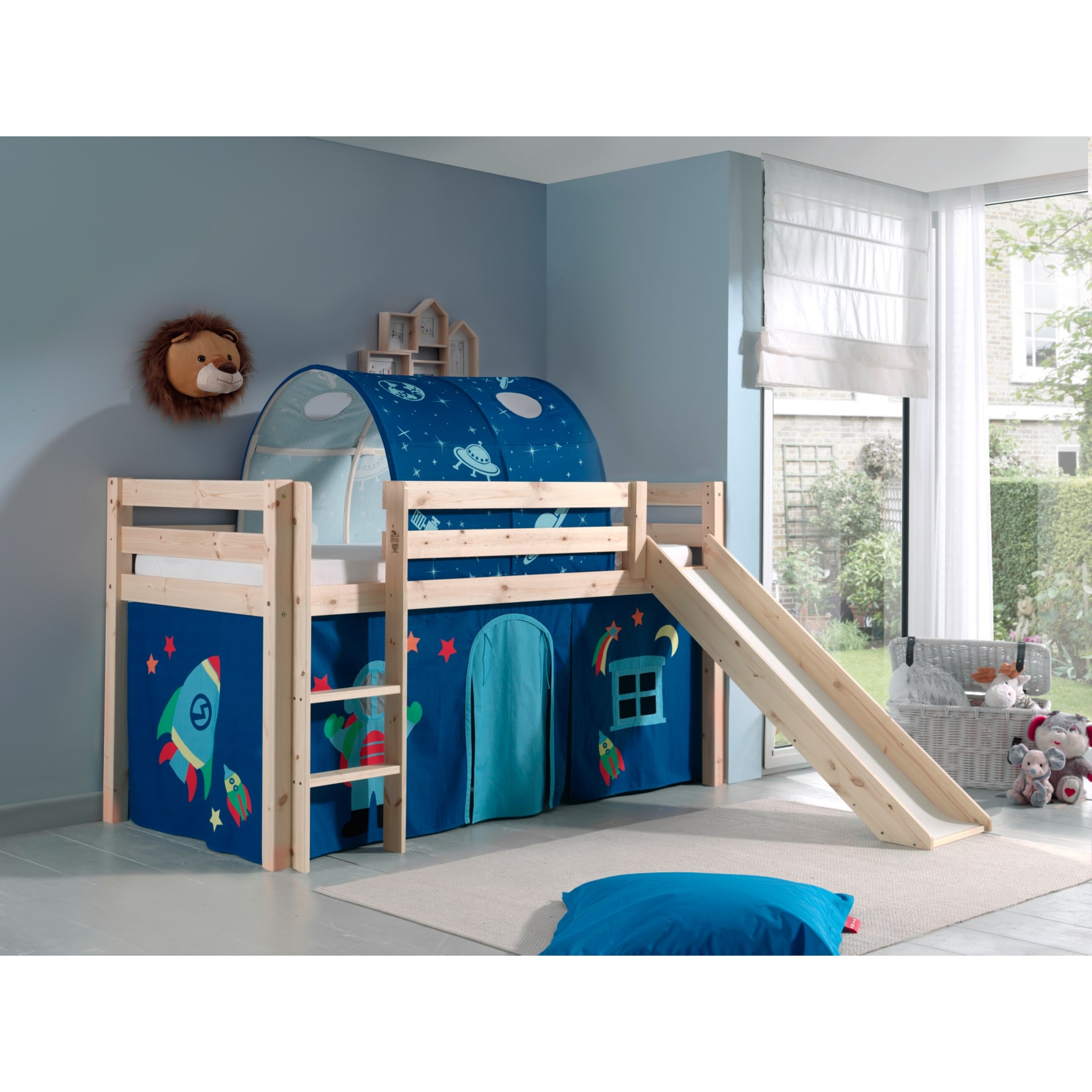 Vipack Spielbett Pino inkl. Rutsche, Kiefer massiv natur mit Vorhang und Tunnel - Dessin Astro 