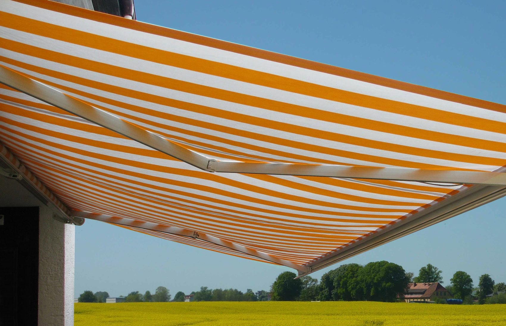 Elektrische Kassettenmarkise H123, Markise Vollkassette 4,5x3m ~ Polyester Orange/Wei&szlig; 