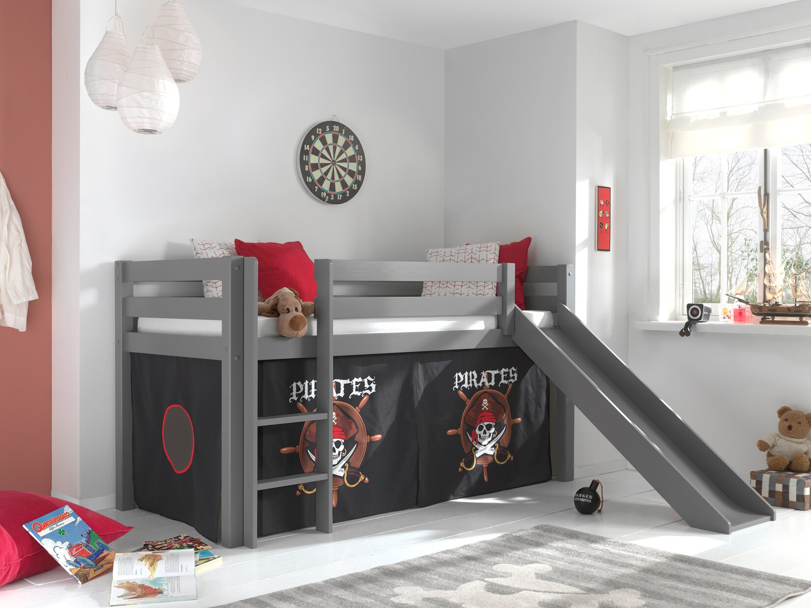 Spielbett Pino mit Rutsche und Textilset versch. Designs