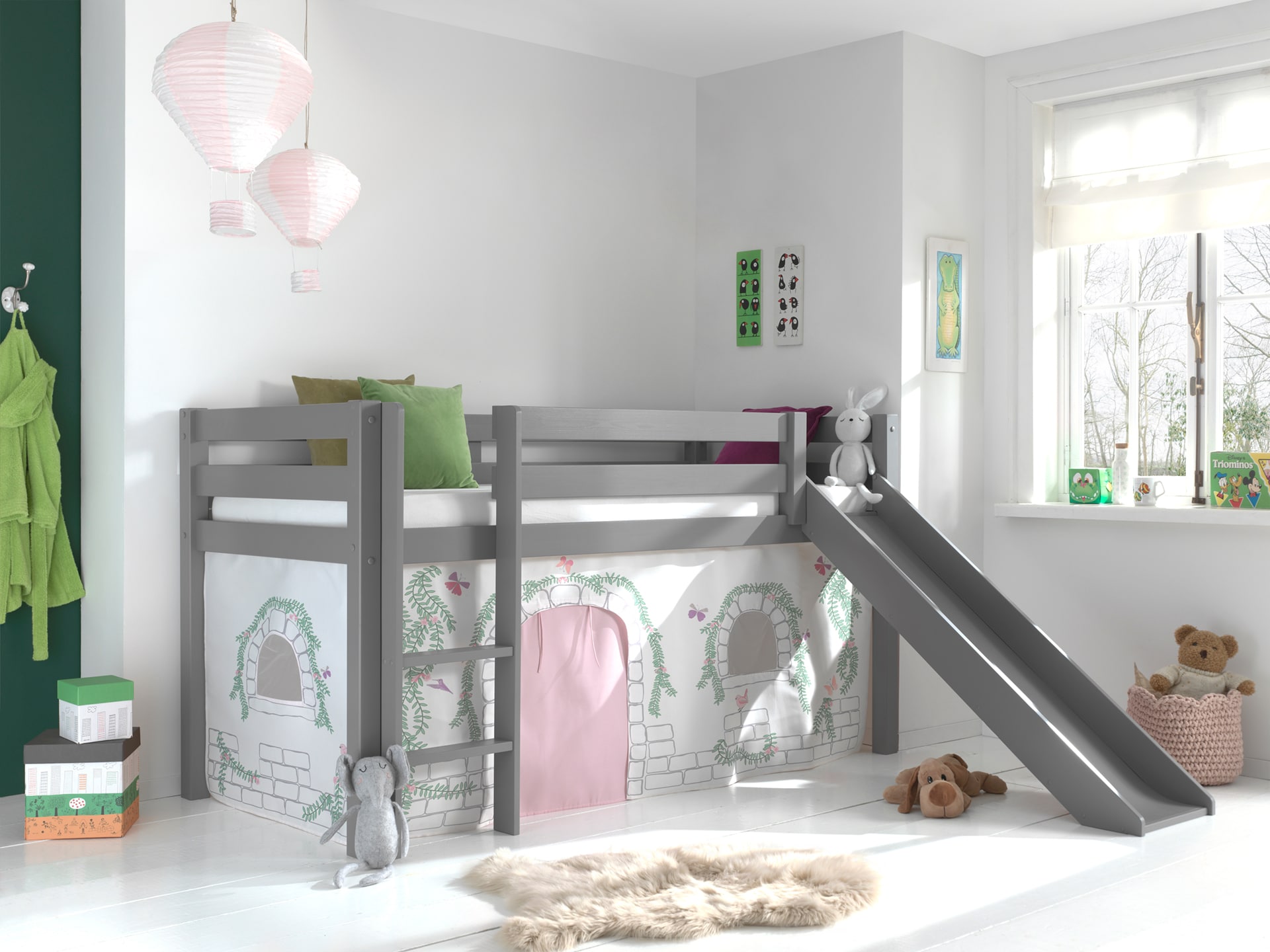 Spielbett Pino inkl. Rutsche mit Textilset Vorhang versch. Designs 