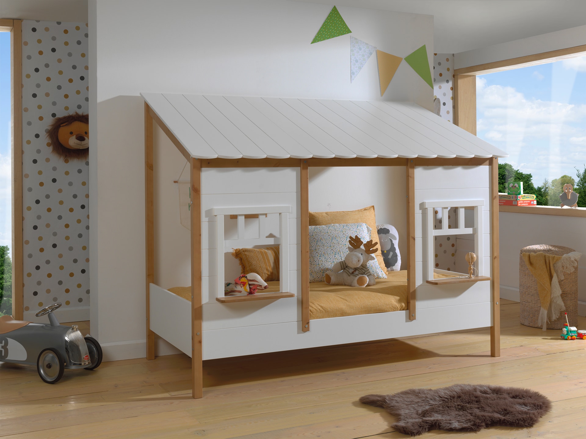 Landhausbett mit Dach, Liegefl&auml;che 90 x 200 cm, inkl. Lattenrost, Ausf. teilmassiv Kiefer, Farbe Oak/Wei&szlig; 