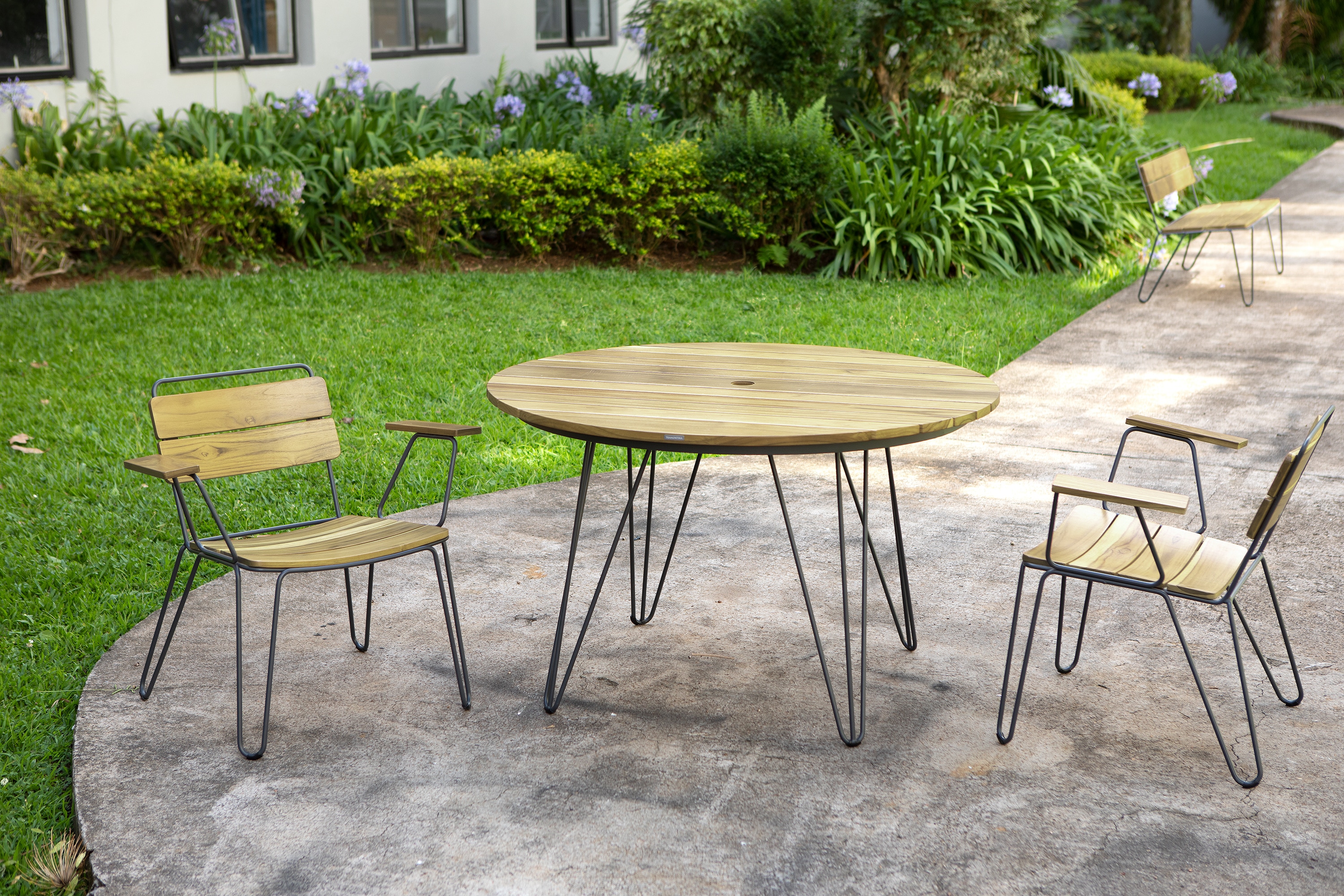 Tramontina Tisch rund, klappbar 80 cm Durchm. , 75 cm hoch 