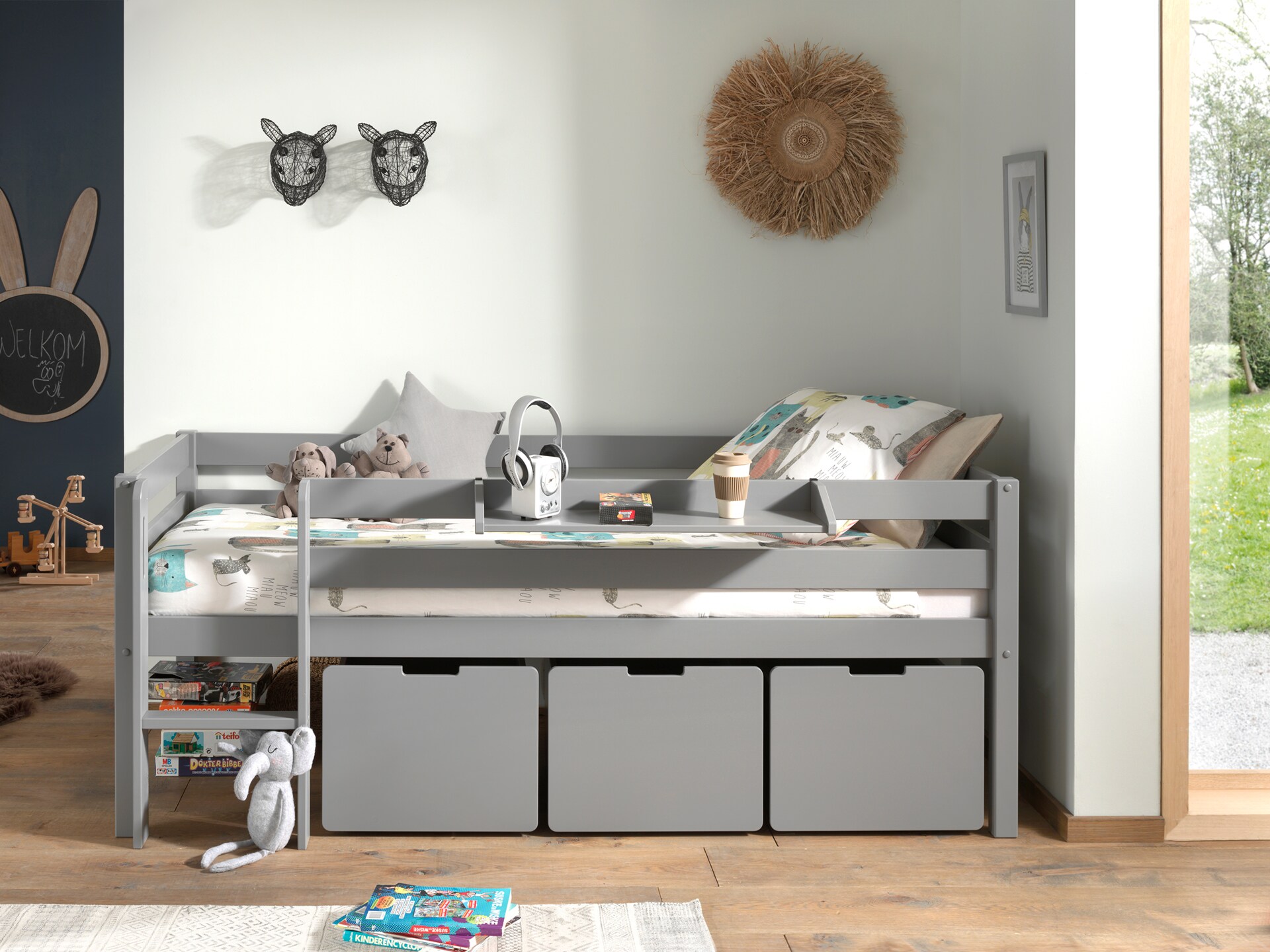 Kojen-Spielbett mit Liegefl&auml;che 90 x 200 cm, inkl. Leiter, Regal, Rolllattenrost und 3 Schubk&auml;sten, Kiefer und MDF grau lackiert 