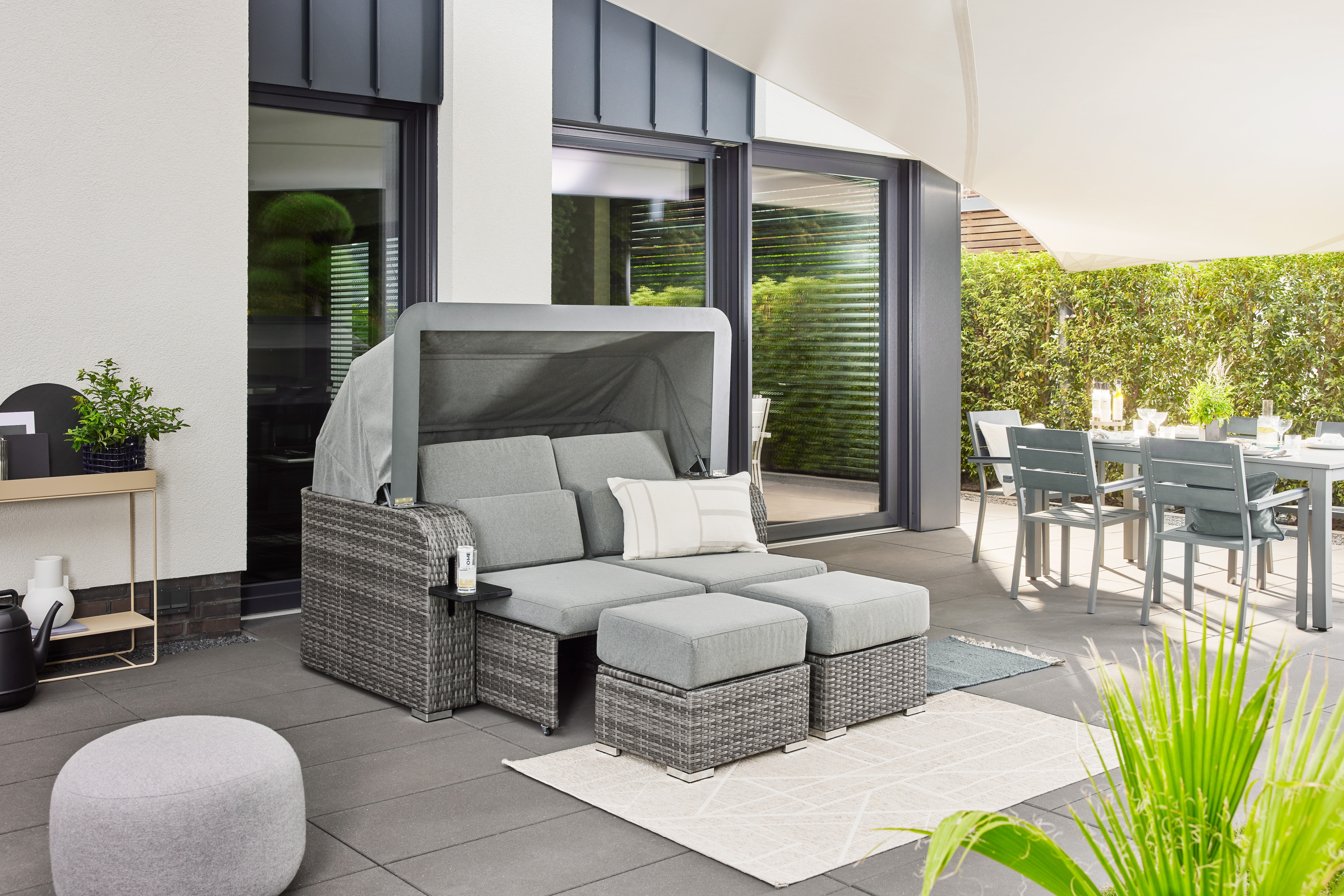 Home Deluxe Strandkorb HOLBY - mit Abdeckung 