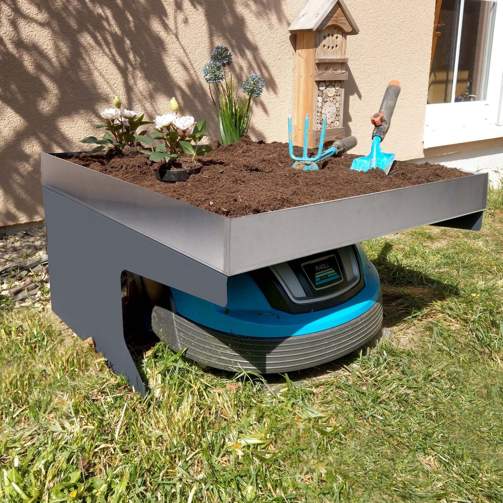 Mähroboter-Garage mit Pflanzkasten -G60, Dach Unterstand für Rasenmäher, Metall 37x60x70cm ~ Edelstahl, anthrazit
