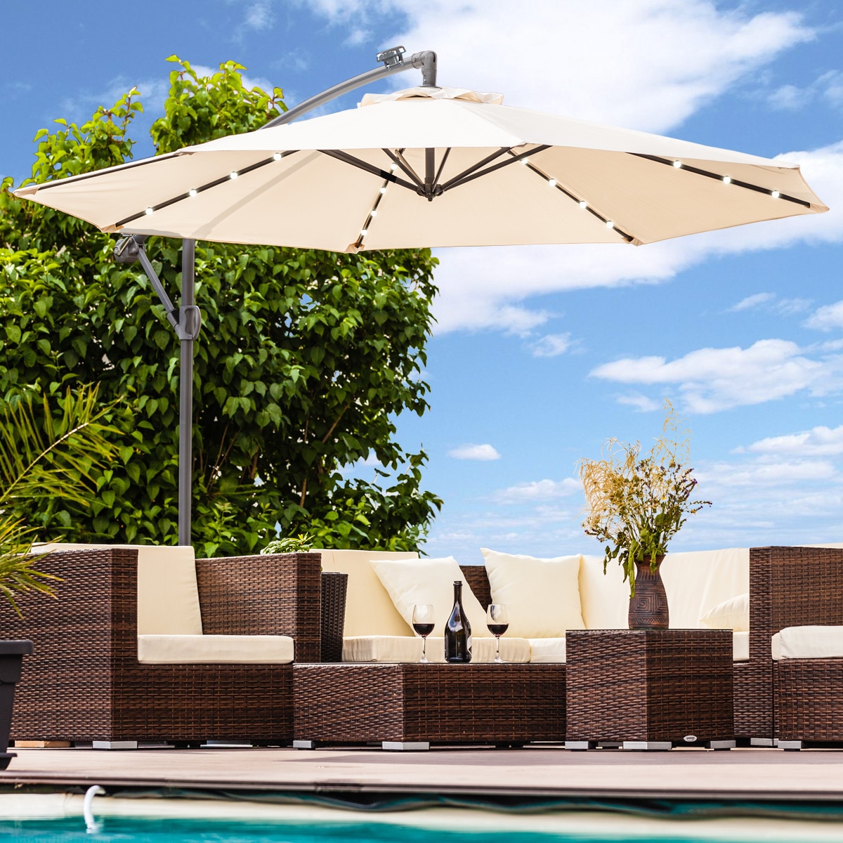 Luxus Sonnenschirm mit LED Beleuchtung Ampelschirm 300cm Solar Garten Schirm Pavillon in Creme 