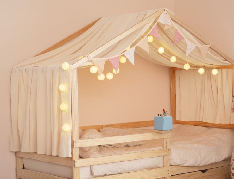 HOME DELUXE Zweiteiliger Kinderbett Vorhang VELO Creme - versch. Ausf&uuml;hrungen 