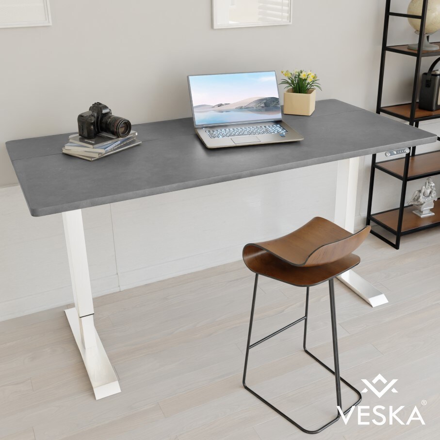 VESKA Höhenverstellbarer Schreibtisch (140 x 70 cm) - Sitz- & Stehpult - Bürotisch Elektrisch Höhenverstellbar mit Touchscreen & Stahlfüßen …