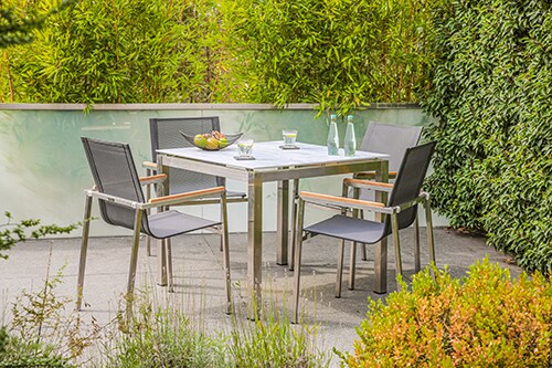 Gartenmöbel-Set Sydney 3, 5-teilig, Edelstahl, Tisch quadratisch, Stapelstühle, Textilene, Teakholz, grau, für Terrasse und Wintergarten