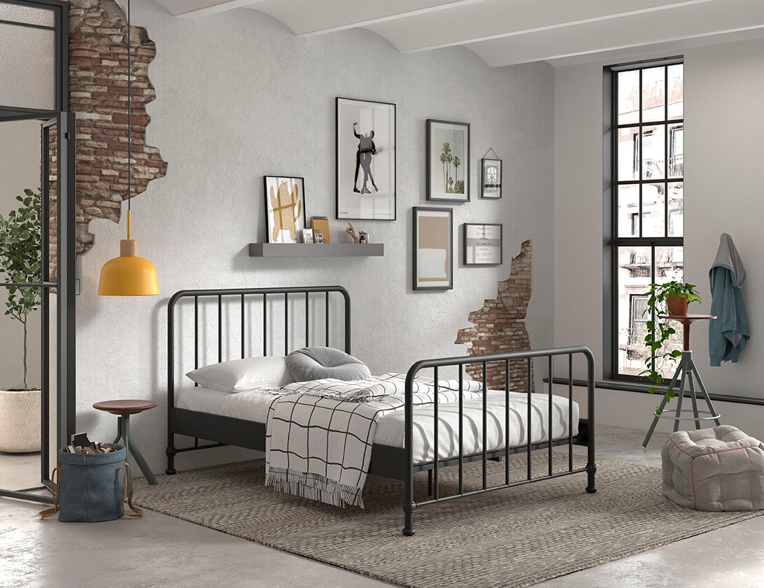 BRONXX Jugendbett mit Liegefl&auml;che 140 x 200 cm, Ausf. Metall Schwarz matt 