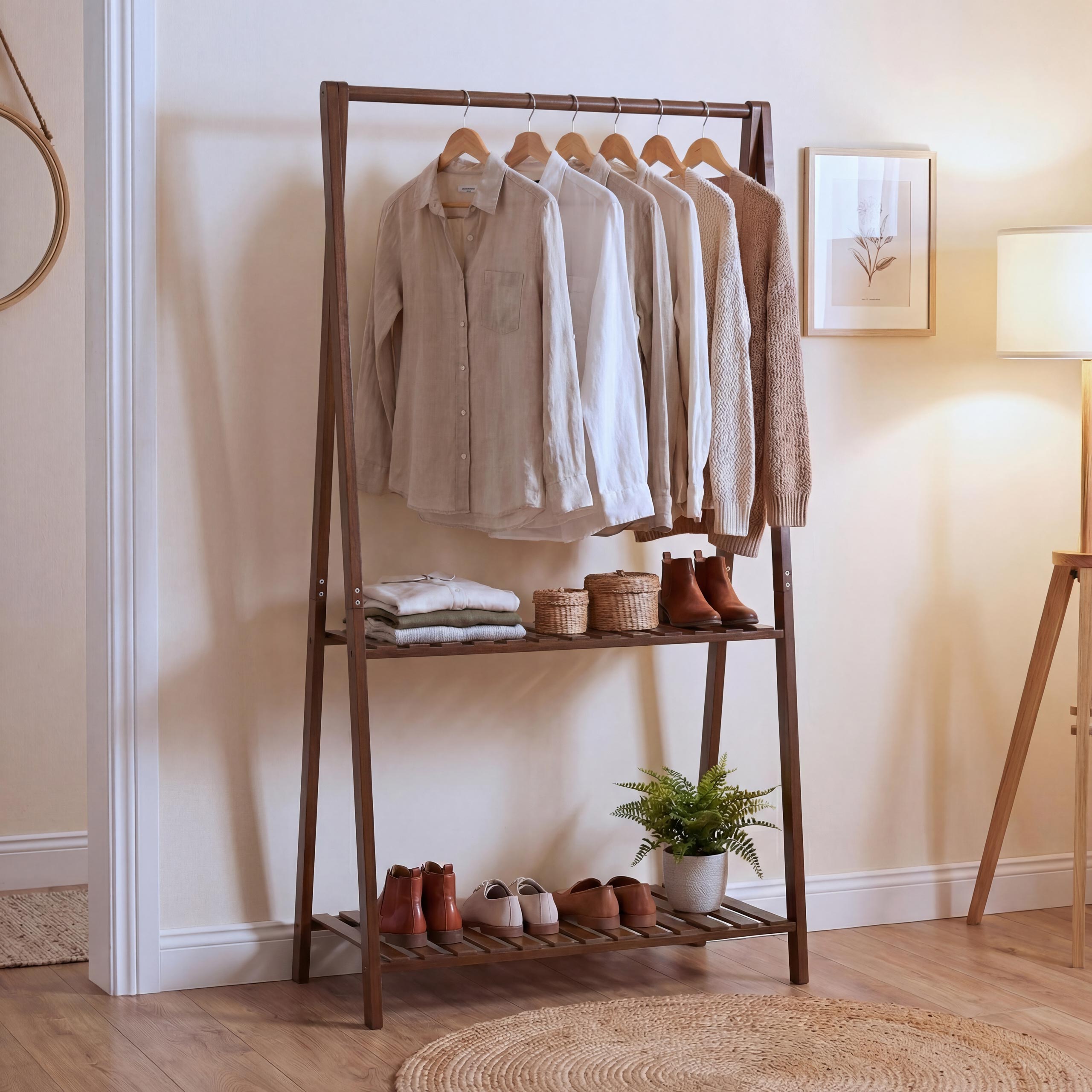 Bambus Standgarderobe MCW-Q32, Garderobenst&auml;nder Kleiderst&auml;nder Schuhregal, Stange 2 Ablagen 130x70x44cm ~ braun 