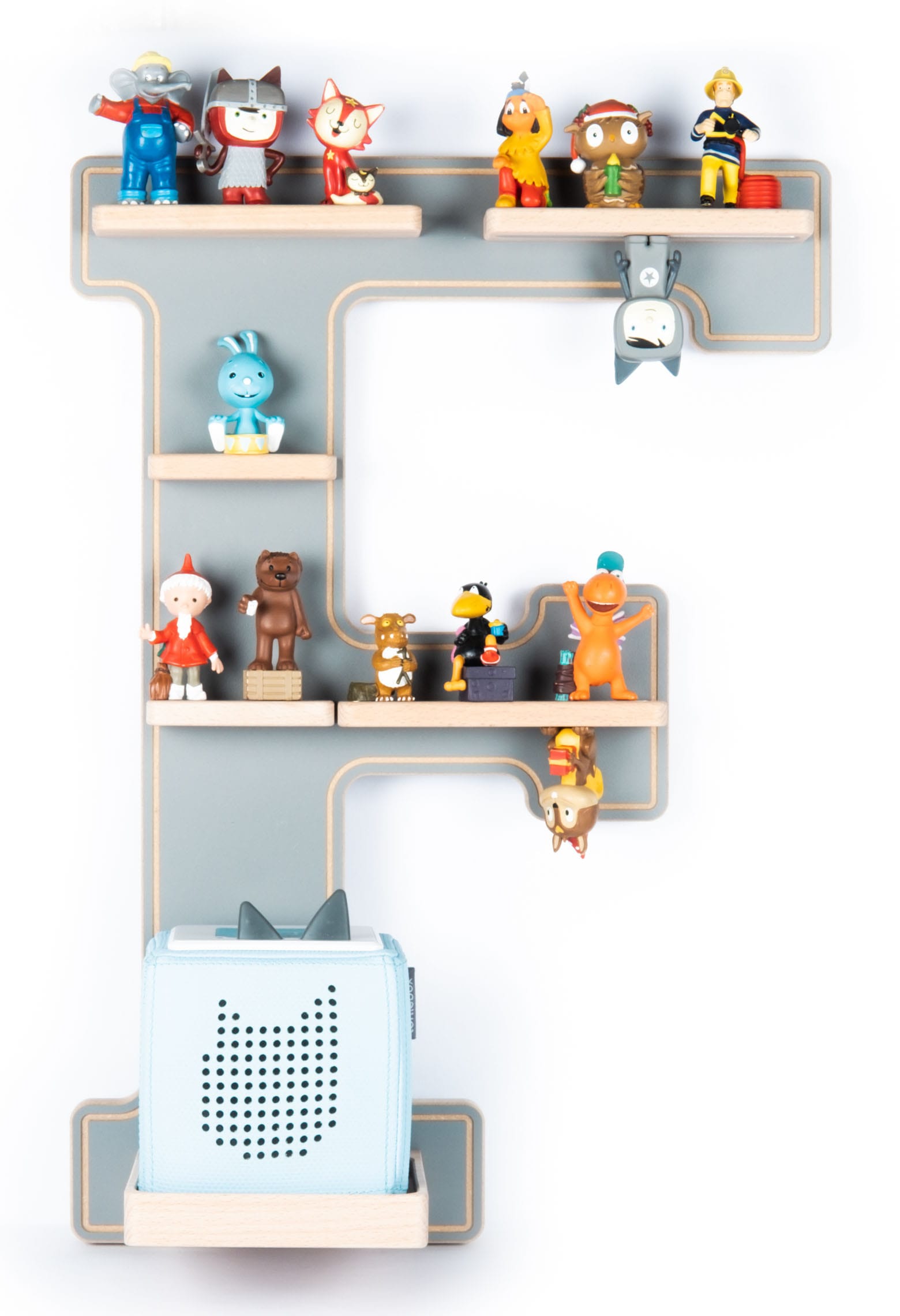 BOARTI Kinderregal Buchstabe F | h&auml;ngend f&uuml;r Toniebox und Tonie Figuren | platzsparendes Regal | H. 54 x B. 38 x T. 19 | Wandregal Musikbox Figuren Aufbewahrung mit Magneteins&auml;tzen | Aufbewahrungsregal Holz 