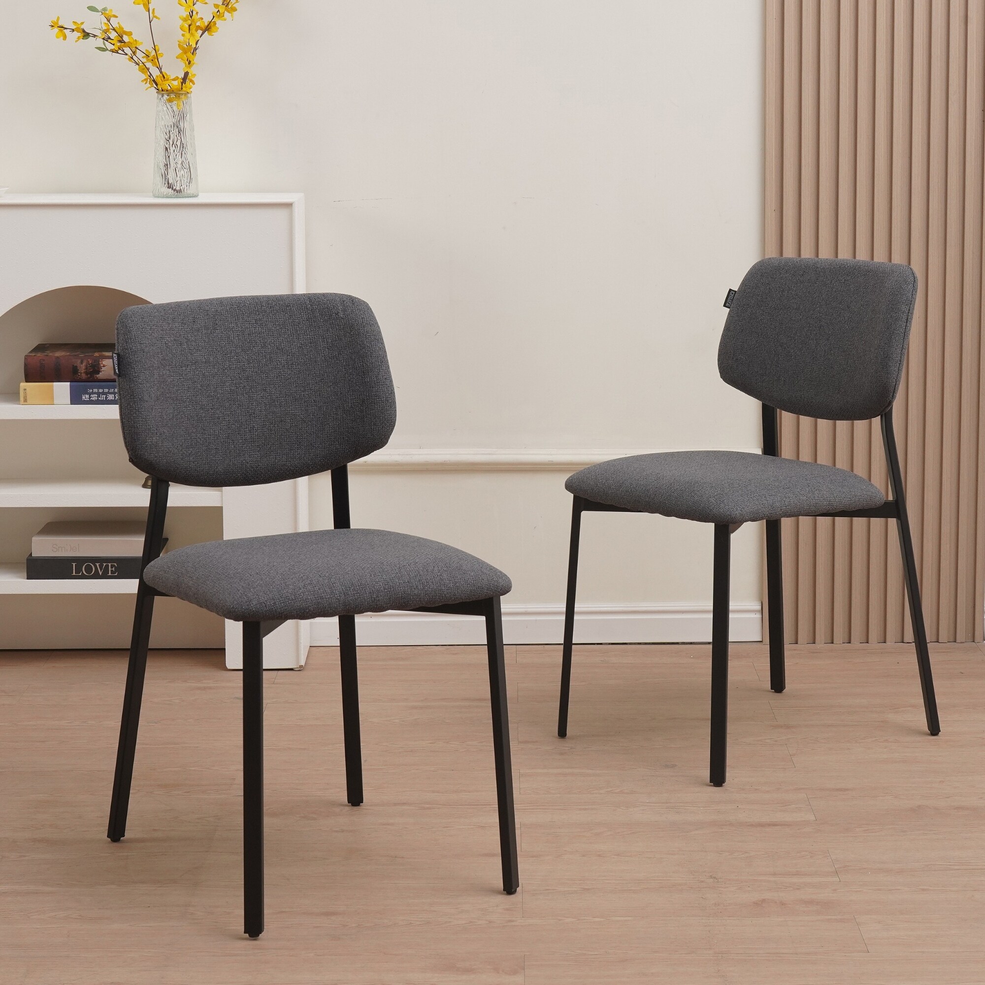 Ravino Designerstuhl A21, Esszimmerstuhl mit Stoff Bezug und Dicker Polsterung, 4er Set Grau, belastbar mit 110Kg, Polsterstuhl - Moderner K&uuml;chenstuhl, Stuhl Esszimmer oder Esstisch Stuhl 