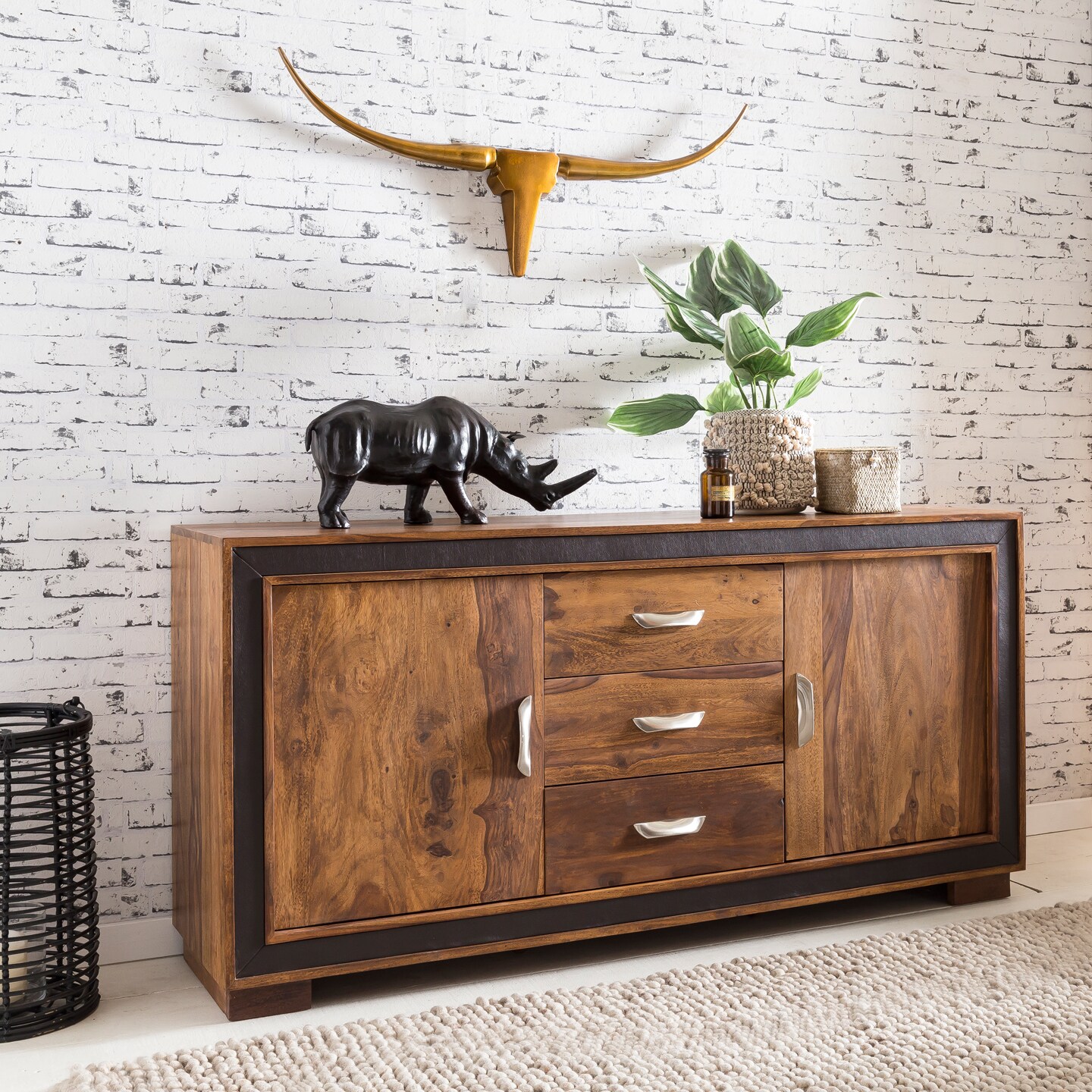 Massivholz Sideboard 160cm Sheesham Kommode mit 2 T&uuml;ren & 3 Schubladen aufwendige Lederumrandung 