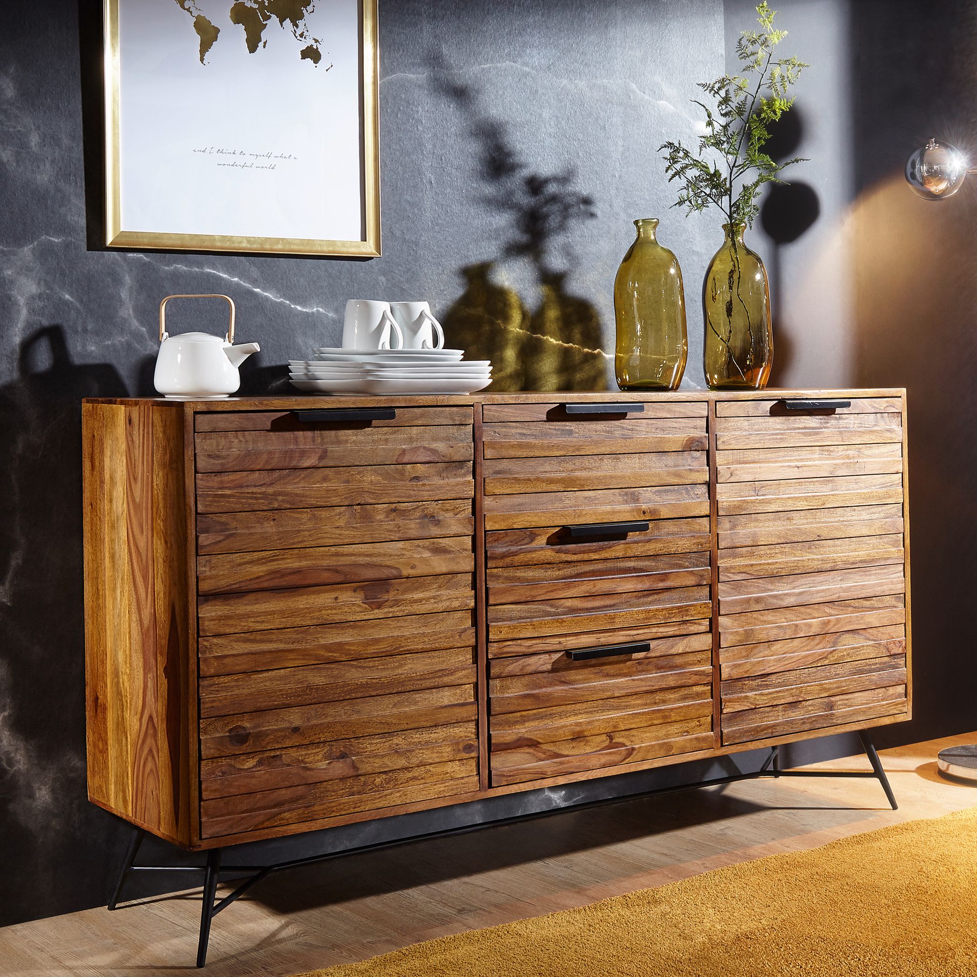 Massivholz Sideboard 160cm Sheesham Kommode mit 2 T&uuml;ren & 3 Schubladen Industrial Design Metall schwarz 