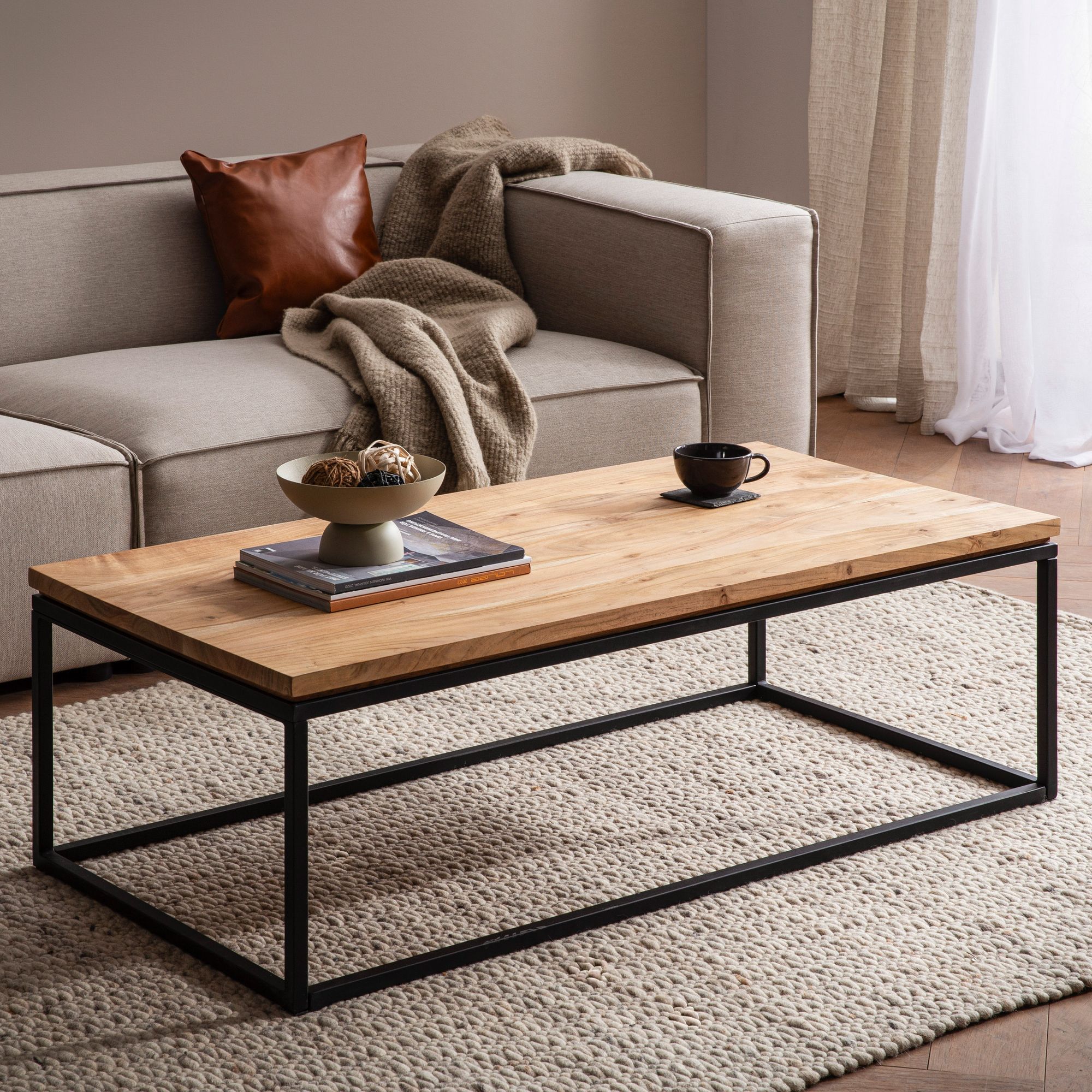 Couchtisch Akazie Massivholz 120cm Wohnzimmertisch rechteckig Industrial Design 