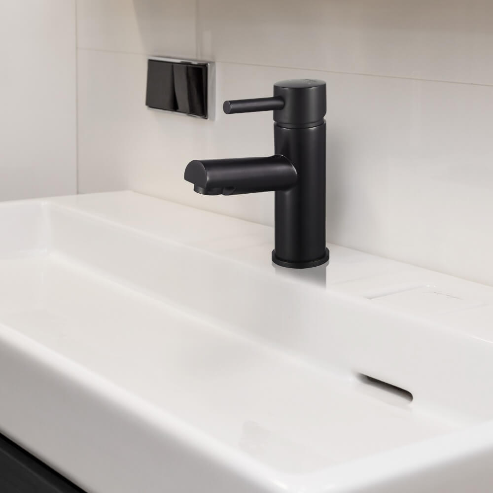 HOME DELUXE Waschtischarmatur FLOWY &ndash; Schwarz 