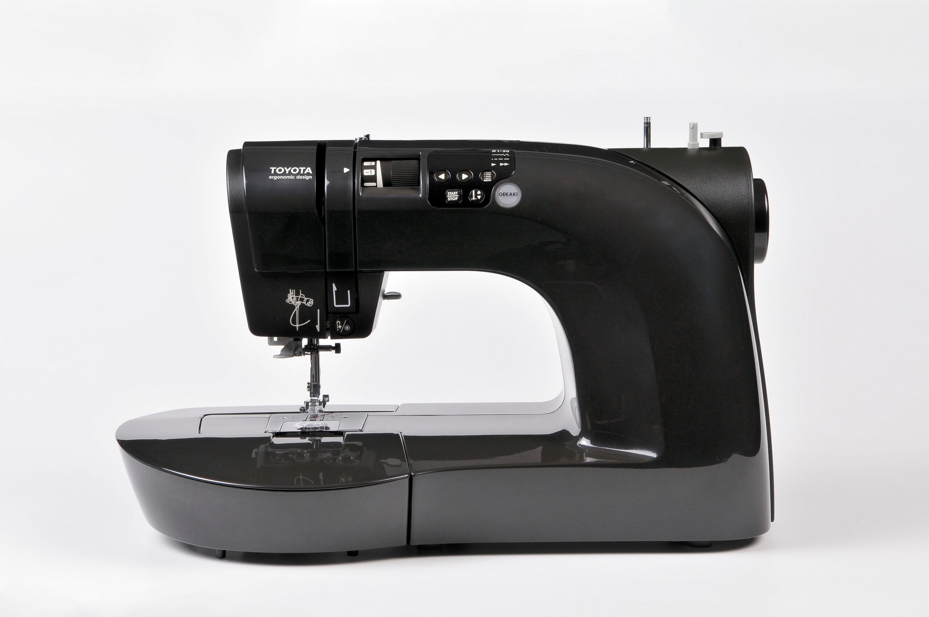 TOYOTA OEKAKI 50B - (black) - Computer-N&auml;hmaschine 