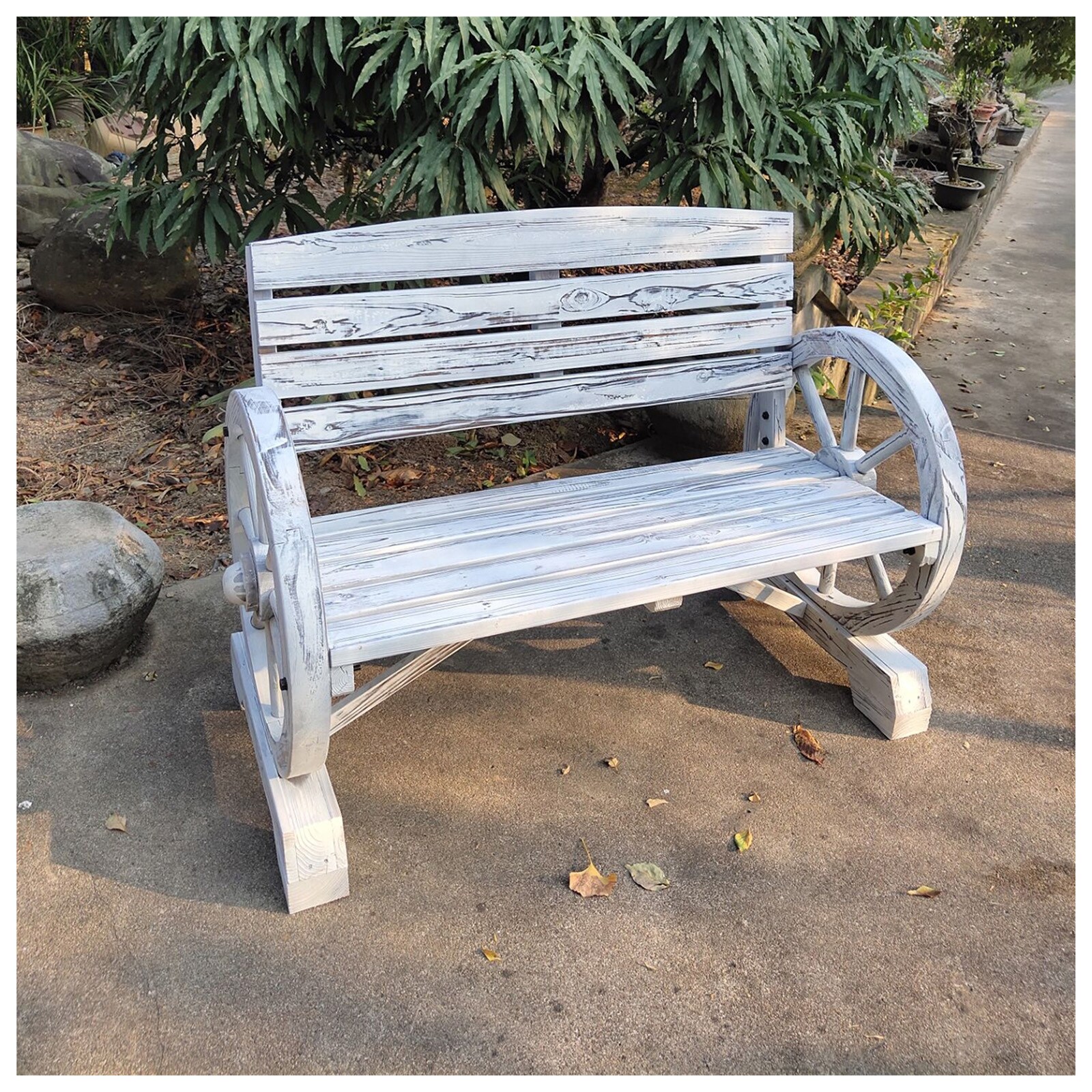 HTI-Living Gartenbank mit Wagenr&auml;dern als Armlehne Sommerset Wei&szlig; Rustikal 