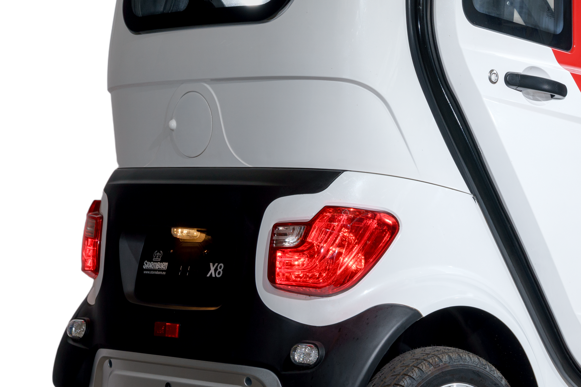 Stormborn X8 AC Kabinenfahrzeug - 2 kW - Blei-Gel-Akku - Klima 