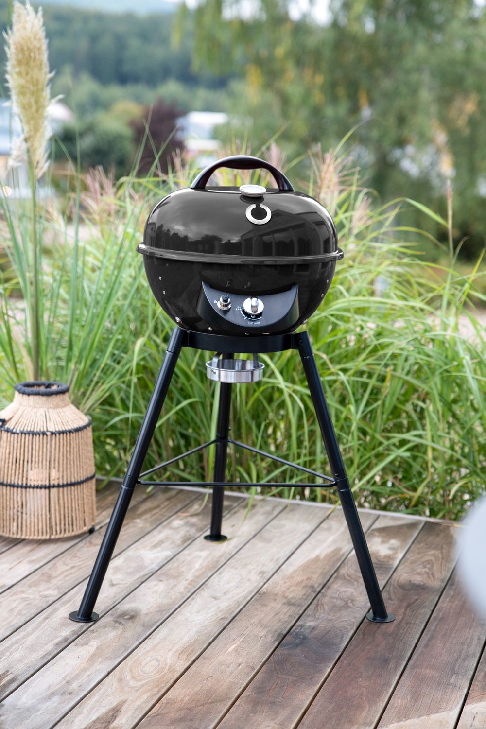 Outdoorchef Gas Kugelgrill City 420 G SE Black mit Tragetasche Gasgrill mit Stahlgrillrost - Bild 1