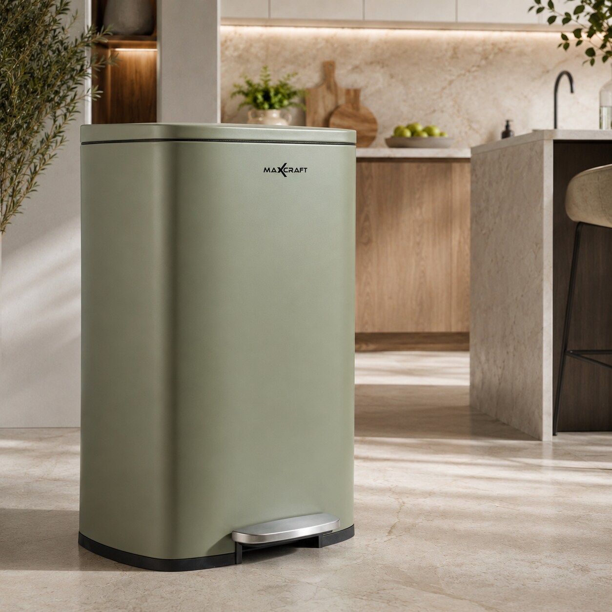 Mülleimer / Treteimer mit Soft Close Deckel - 50 Liter in Grün