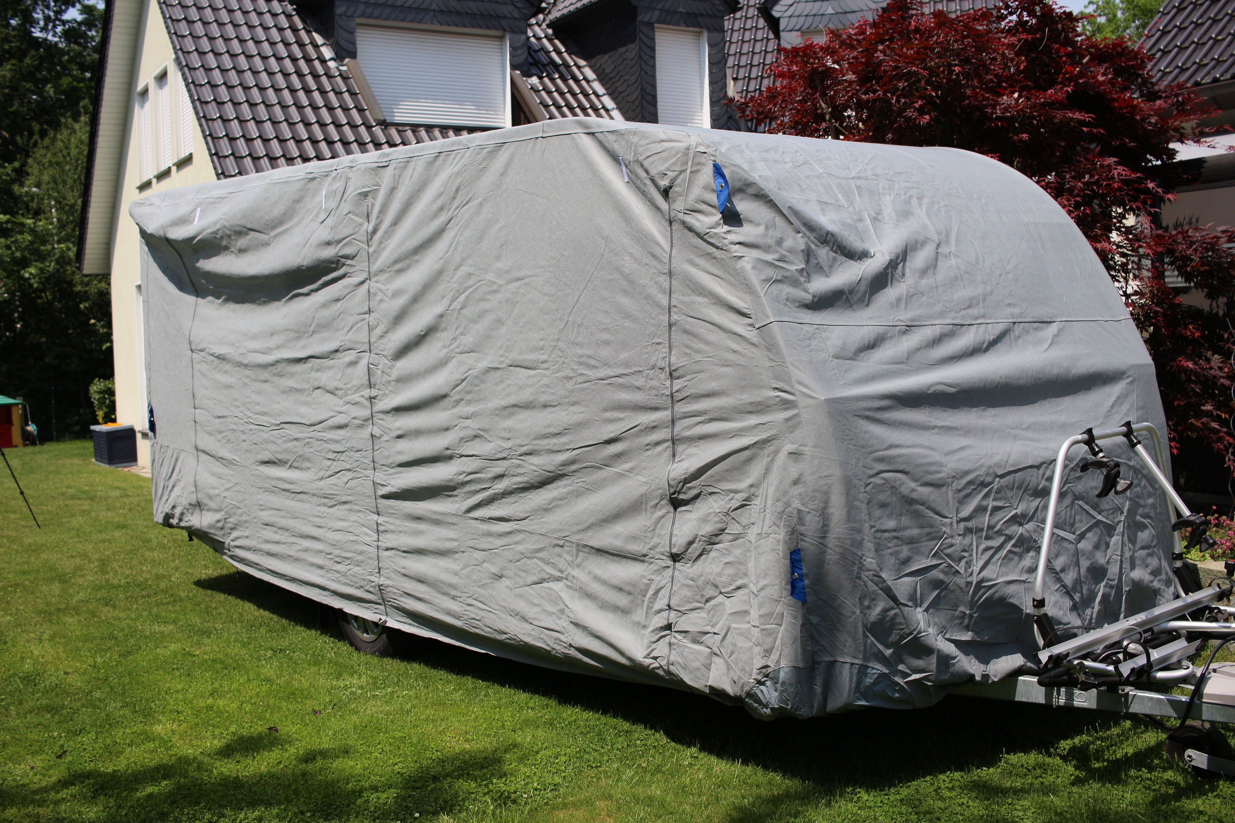 HC Outdoor Wohnwagen Abdeckplane Gr&ouml;&szlig;e M 550 x 250 x 220 cm 
