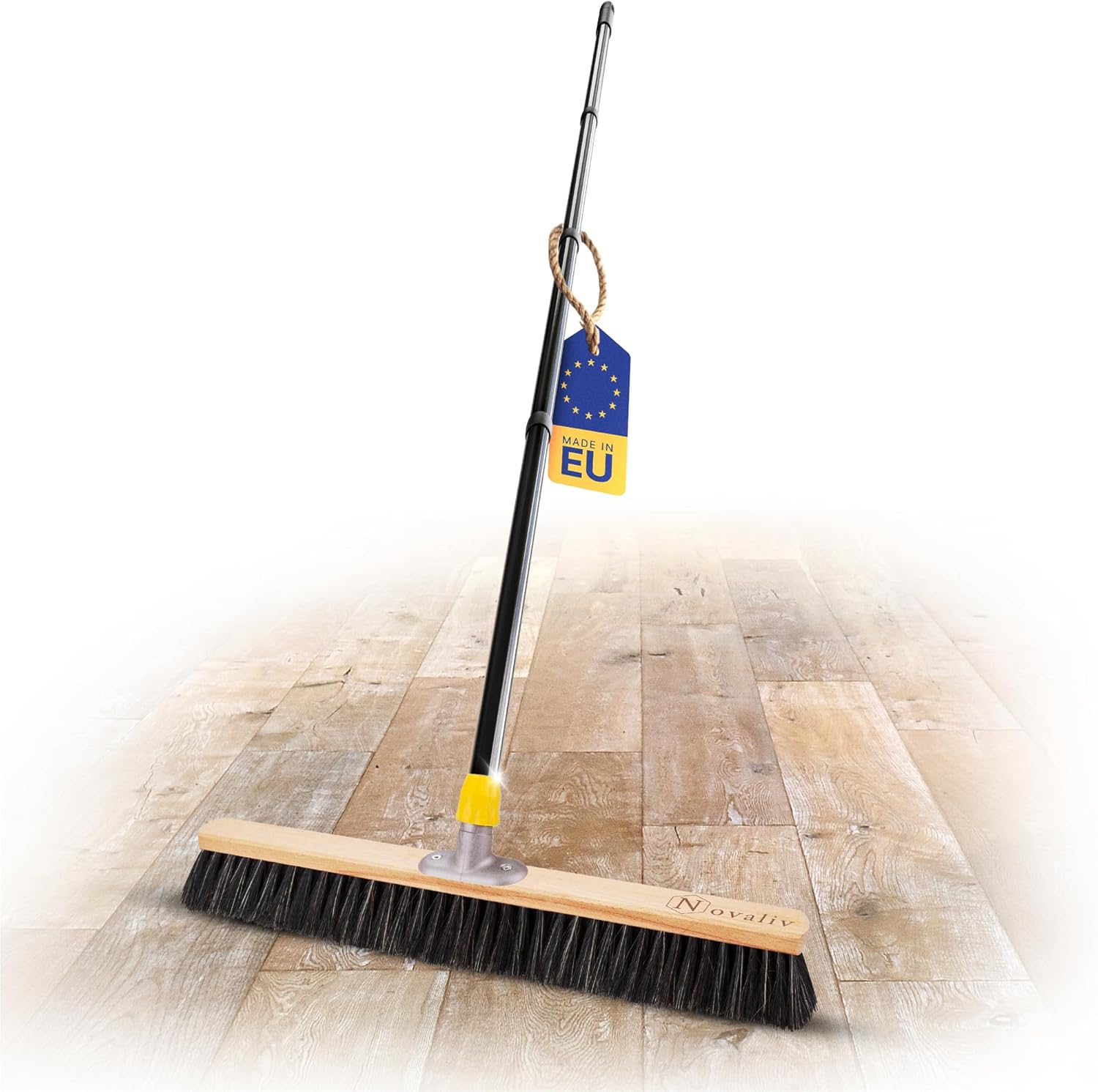 Novaliv Gro&szlig;er Besen Saalbesen 60 cm mit Stiel Borsten Haarmischung Besen fein mit stiel Ideal als Werkstattbesen Hallenbesen Industriebesen Hausbesen Kehrbesen Zimmerbesen Haarbesen Besen gro&szlig; 