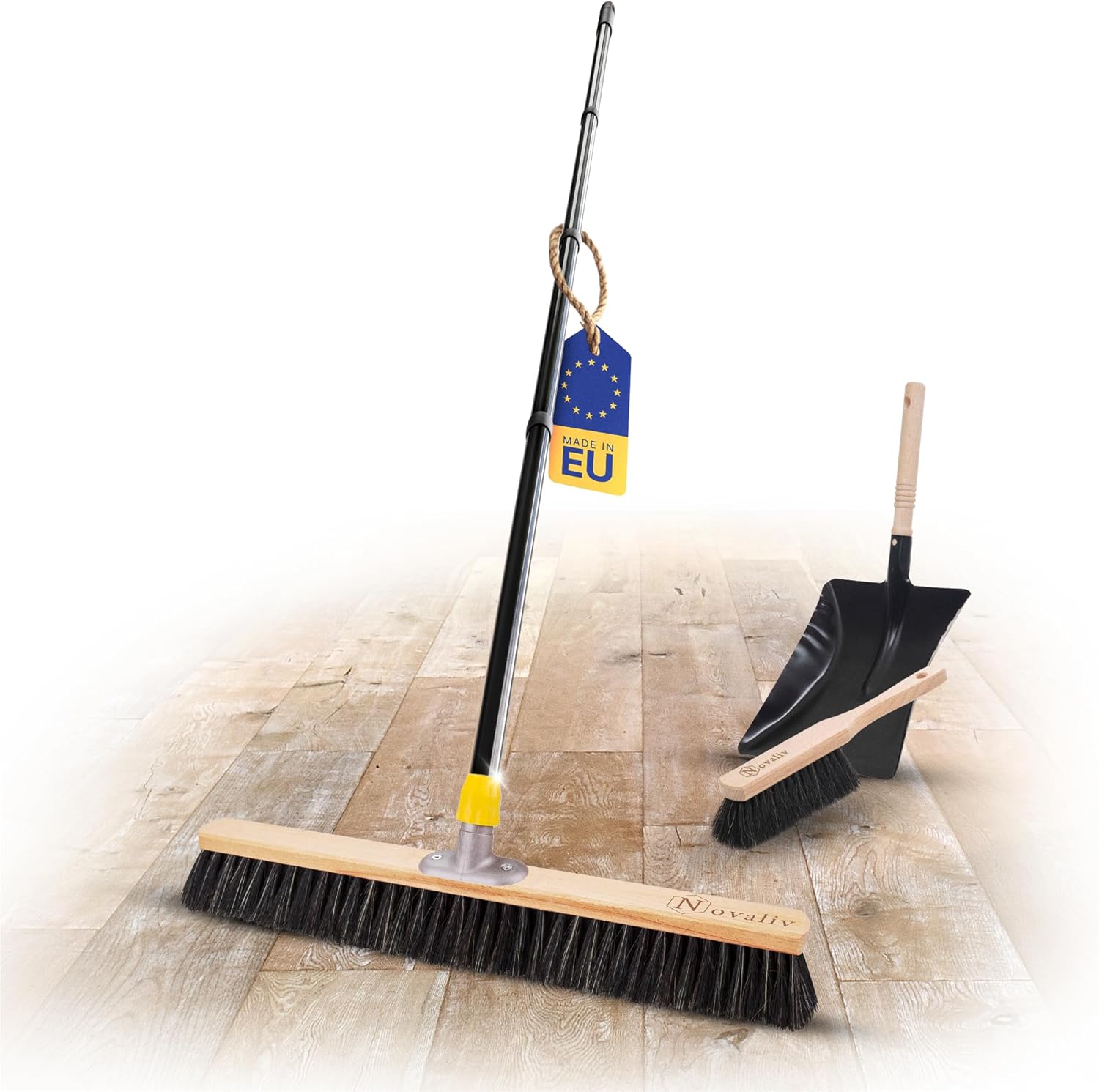Novaliv Grosser Besen Saalbesen 60 cm mit Stiel Borsten Haarmischung inkl. Kehrgarnitur schwarz bestehend aus Kehrblech und Handfeger Besen fein Werkstattbesen Hallenbesen mit Stiel Industriebesen 