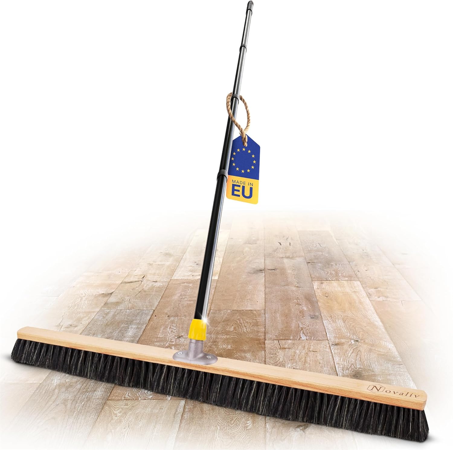 Novaliv Gro&szlig;er Besen Saalbesen 100 cm mit Stiel Borsten Haarmischung Besen fein mit stiel Ideal als Werkstattbesen Hallenbesen Industriebesen Hausbesen Kehrbesen Zimmerbesen Haarbesen Besen gro&szlig; 