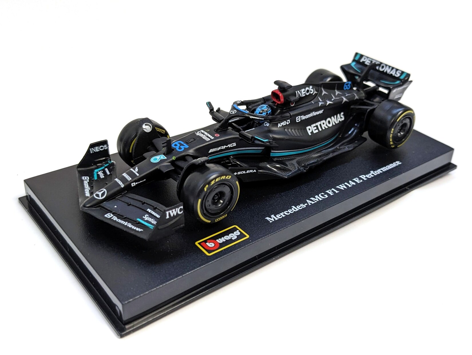 18-38081R - Modellauto - F1 Mercedes AMG W14 '23 #63 Russel (mit Helm, Maßstab 1:43)