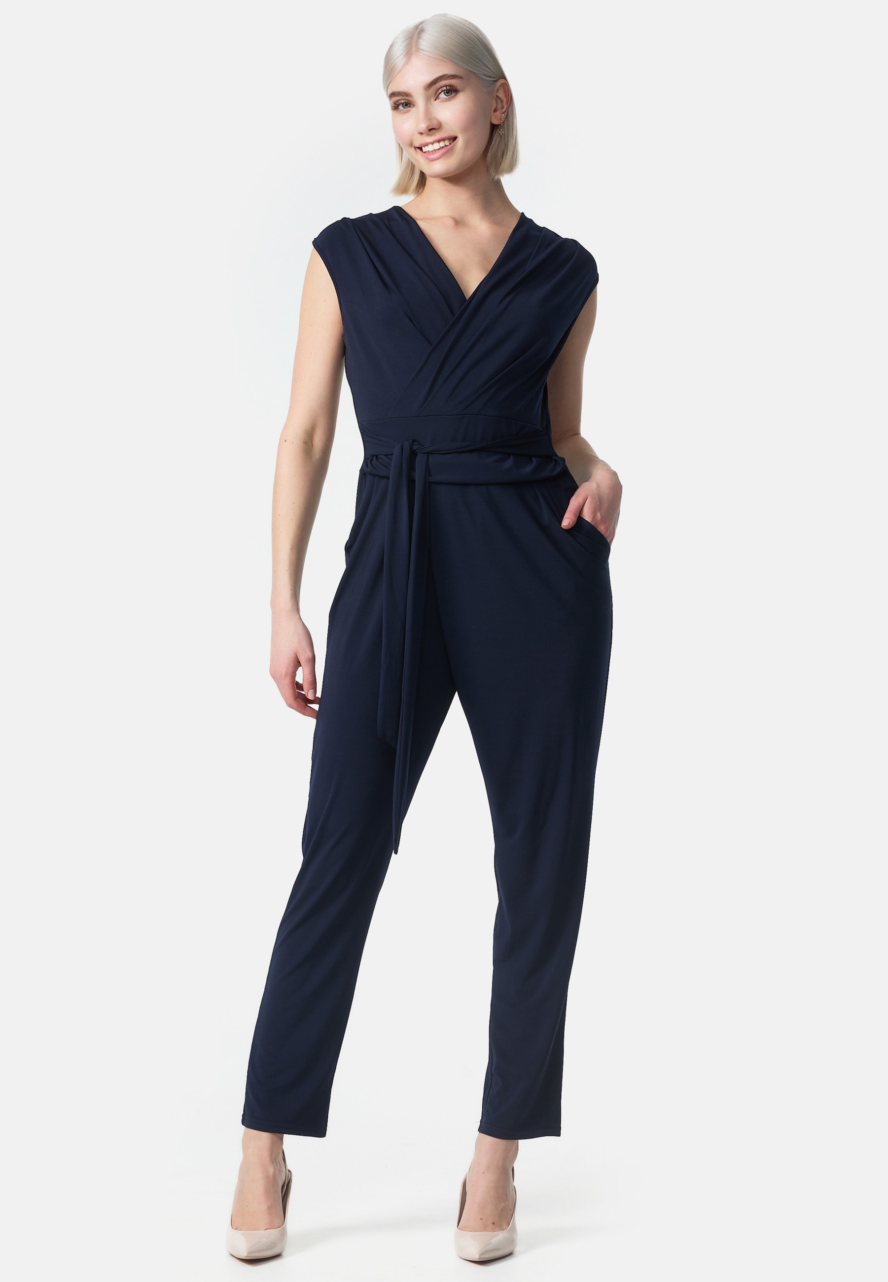 PM SELECTED Damen Overall Business Jumpsuit Wickeloptik mit Bindeg&uuml;rtel ohne &Auml;rmel in Einheitsgr&ouml;&szlig;e PM36 