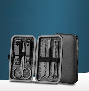 TPFBeauty Maniküre- & Pediküre-Set 7-teilig aus Kunstleder - Schwarz 