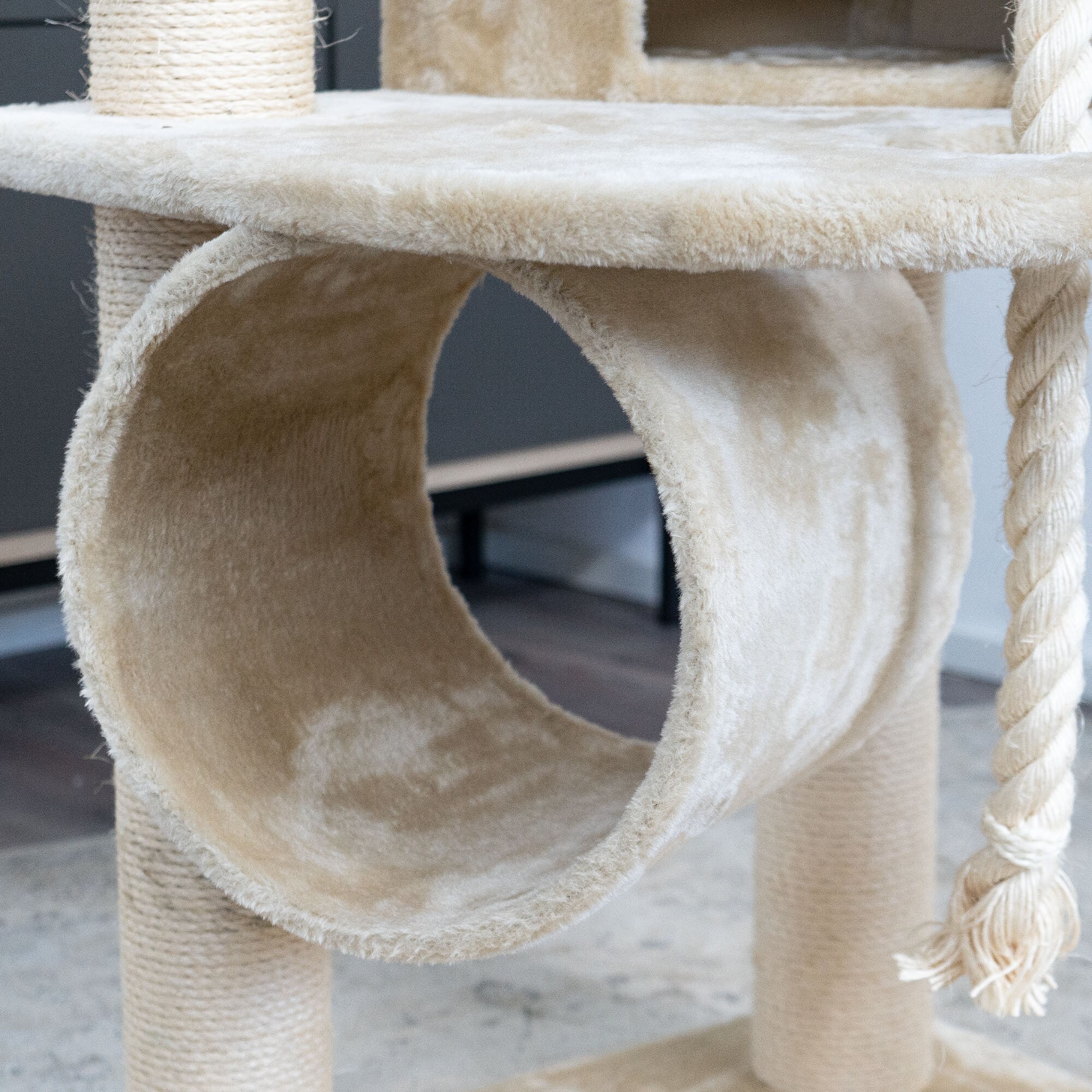 HAPPYPET Kratzbaum fr Katzen gro 181 cm hoch - Stabiler Kletterbaum  Katzenbaum, dicke Stmme mit 11 cm, Haus & Spieltunnel, groe Liegemulden,  Spietau mit Kratzrolle | Beige bei Marktkauf online bestellen