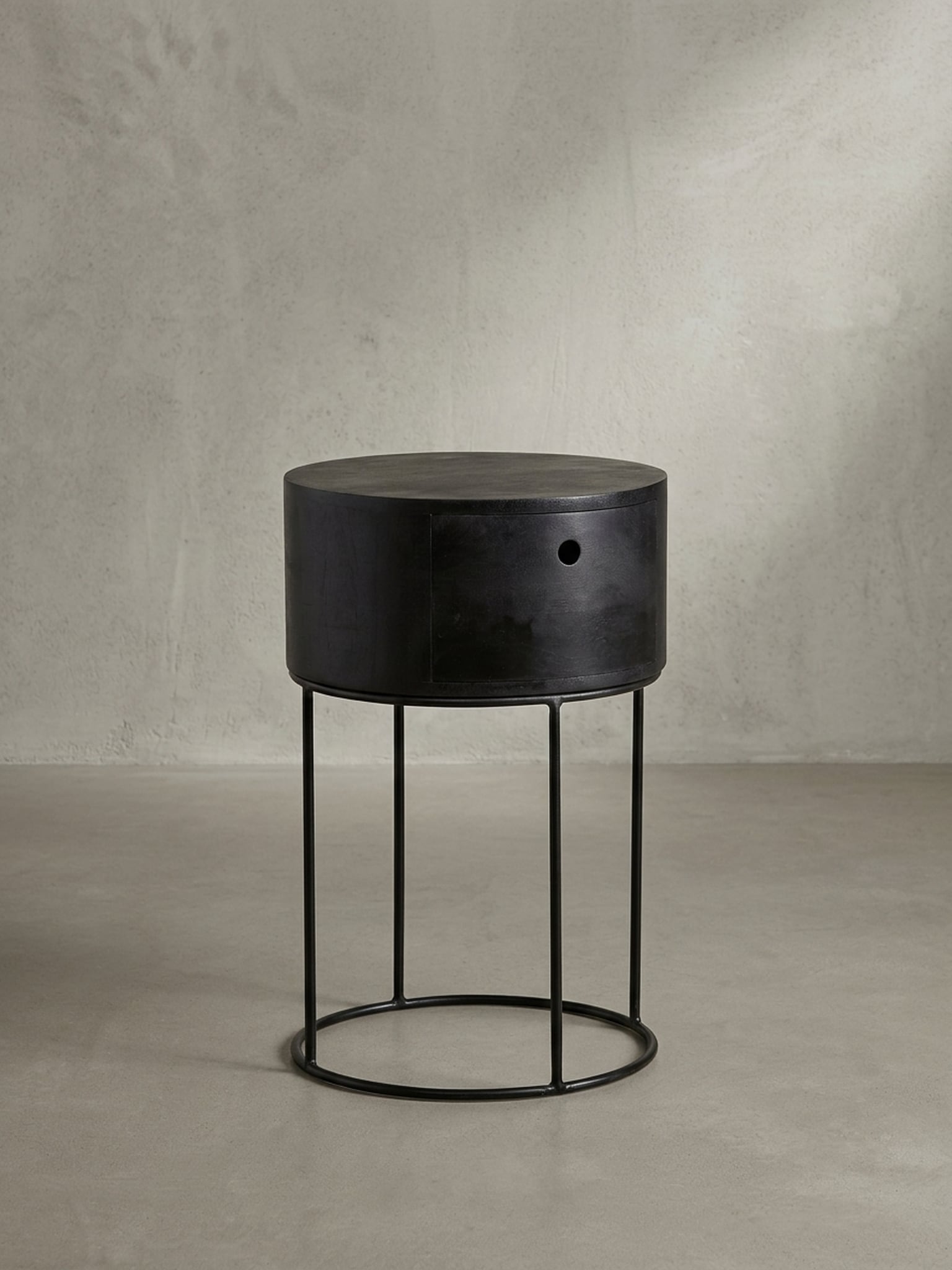 Nachtkonsole Massivholz mit Schublade rund Modern Schwarz 