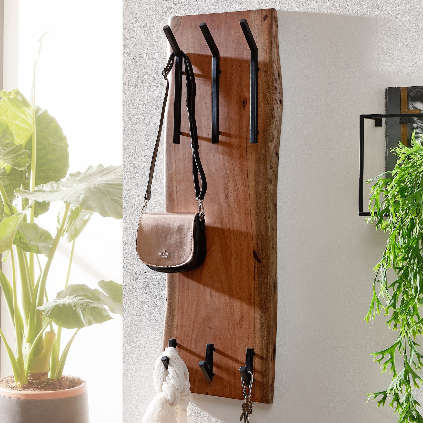 KADIMA DESIGN Wandgarderobe Akazie & Metall, Natürliche Baumkante, 35,5x11x100 cm