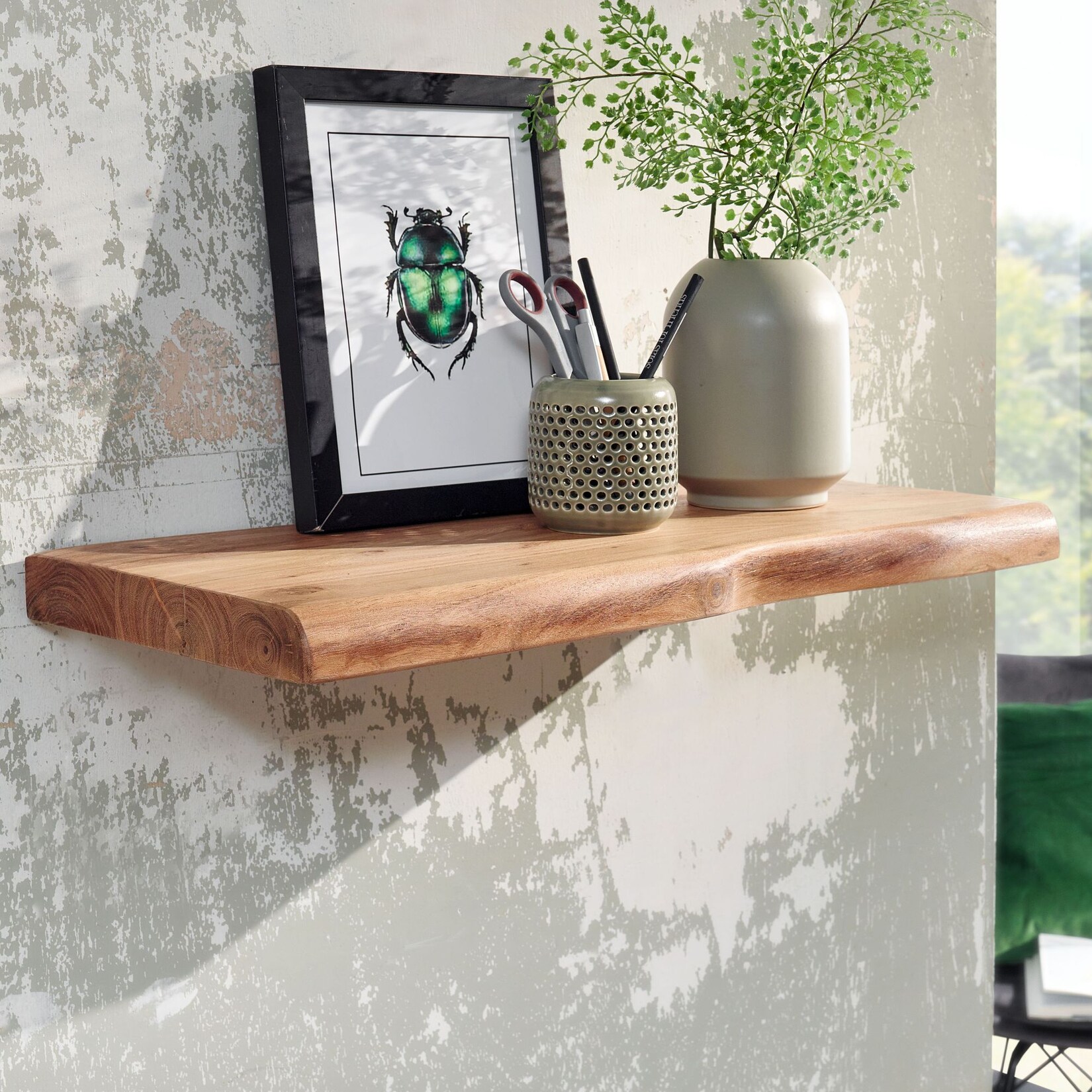 KADIMA DESIGN Landhausstil Hängeregal aus Massivholz Akazie, Rustikales Wandregal mit einzigartiger Baumkante