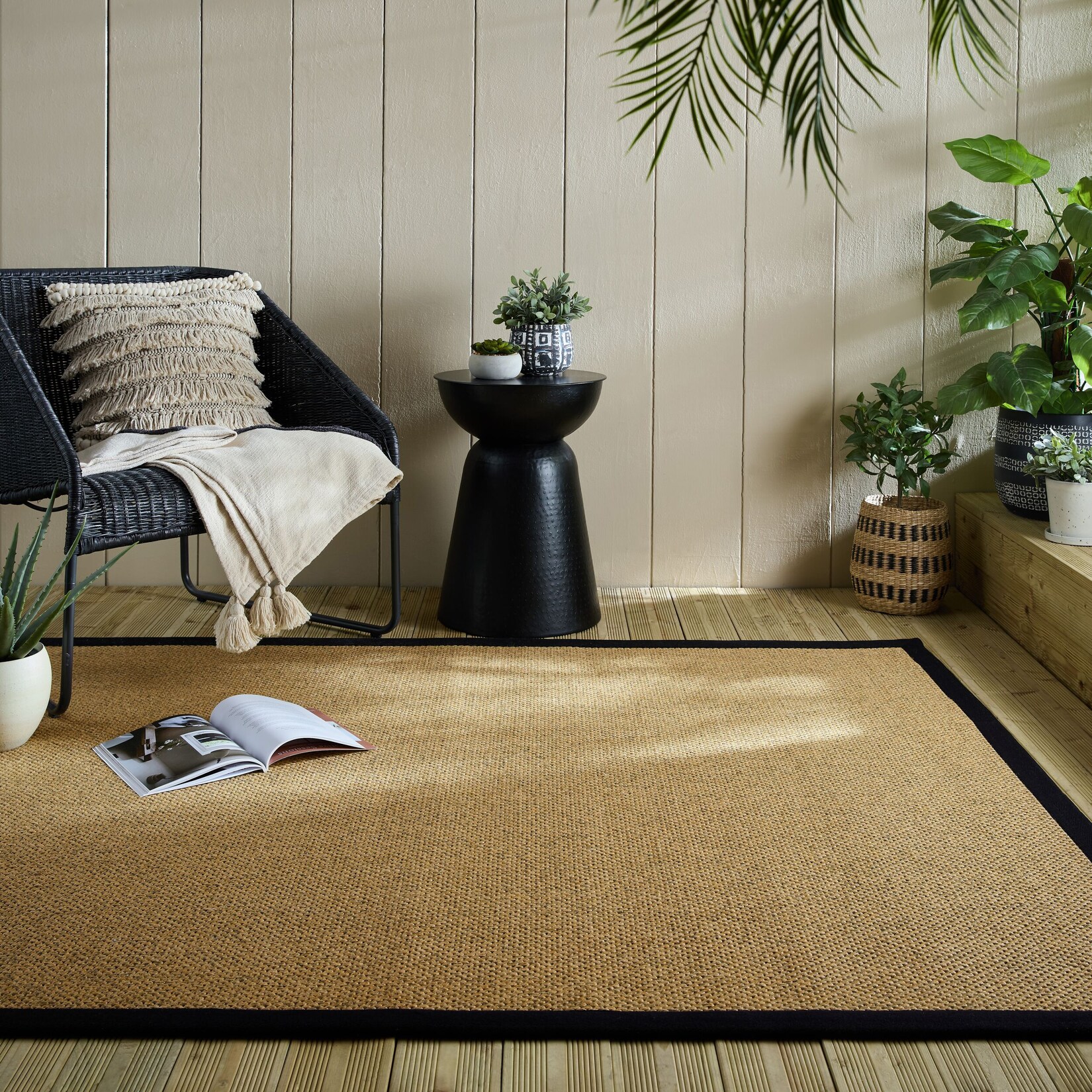 Outdoor-Teppich Bordüre Natur-Schwarz 120 x 170 cm - KEER Kadima