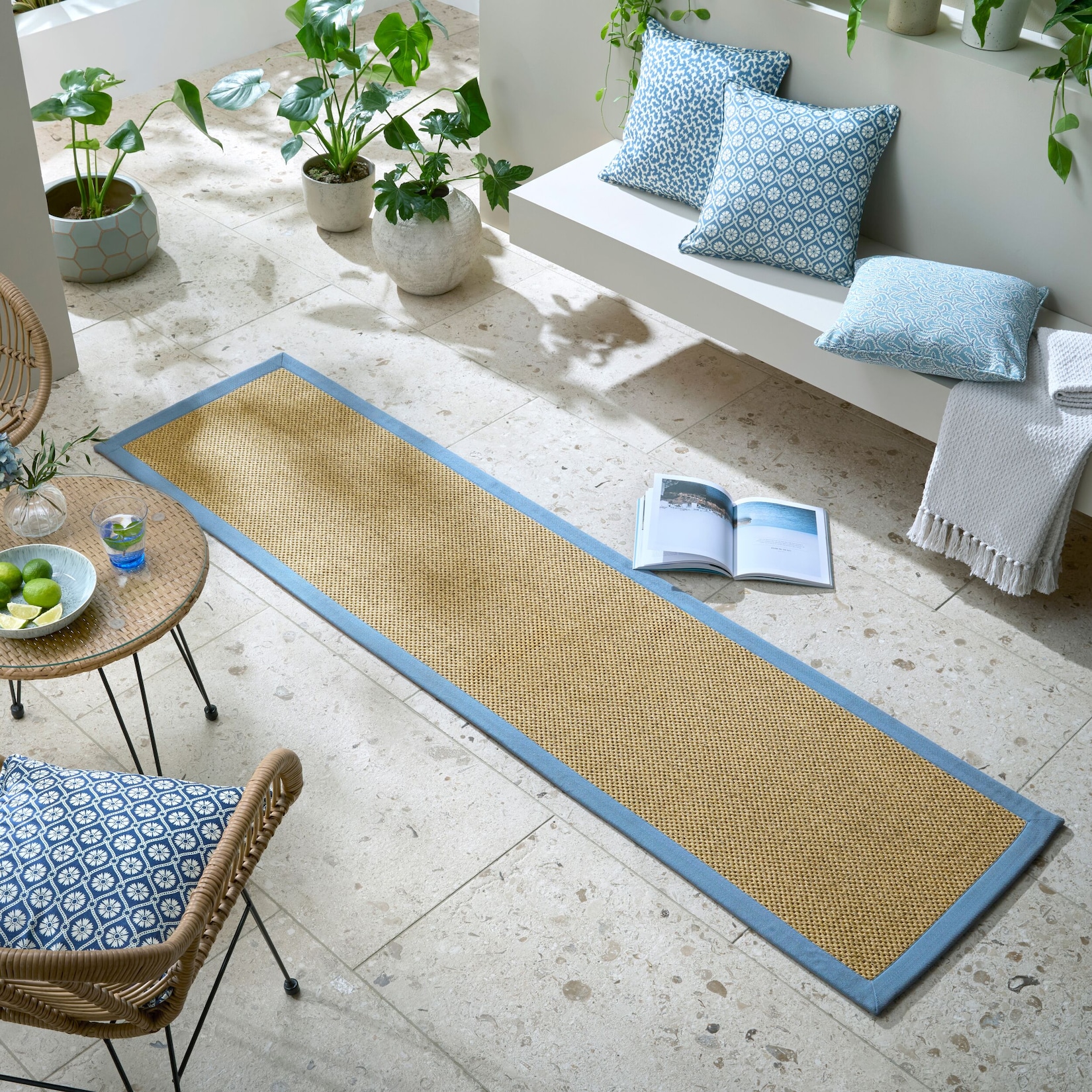 Outdoor-Läufer Bordüre Natur-Blau 60 x 230 cm - KEER Kadima Design