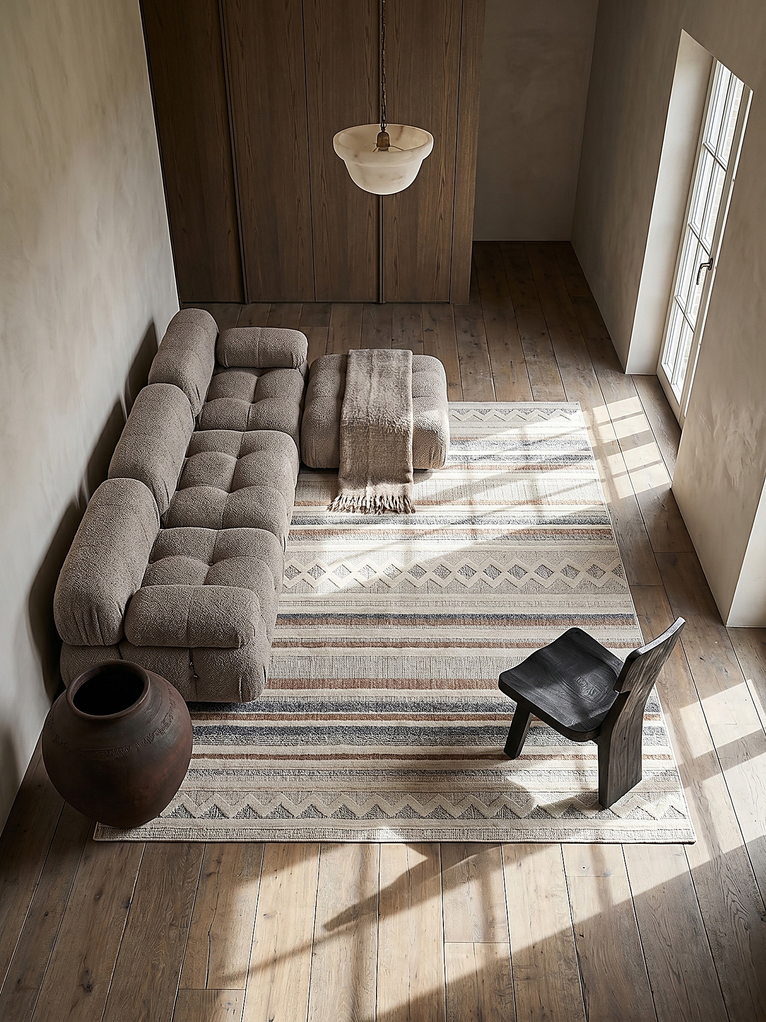 Teppich gestreift Grau-Beige 155 x 230 cm - RIDGE | Kadima Design 