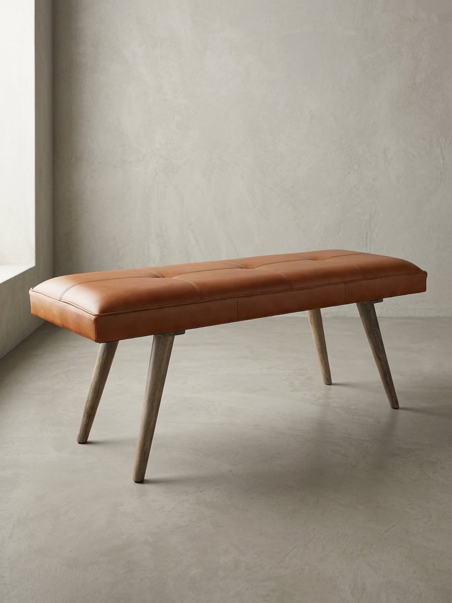 Sitzbank &ndash; Ziegenleder/Massivholz, 117x51x38 cm, Braun, ohne Lehne 