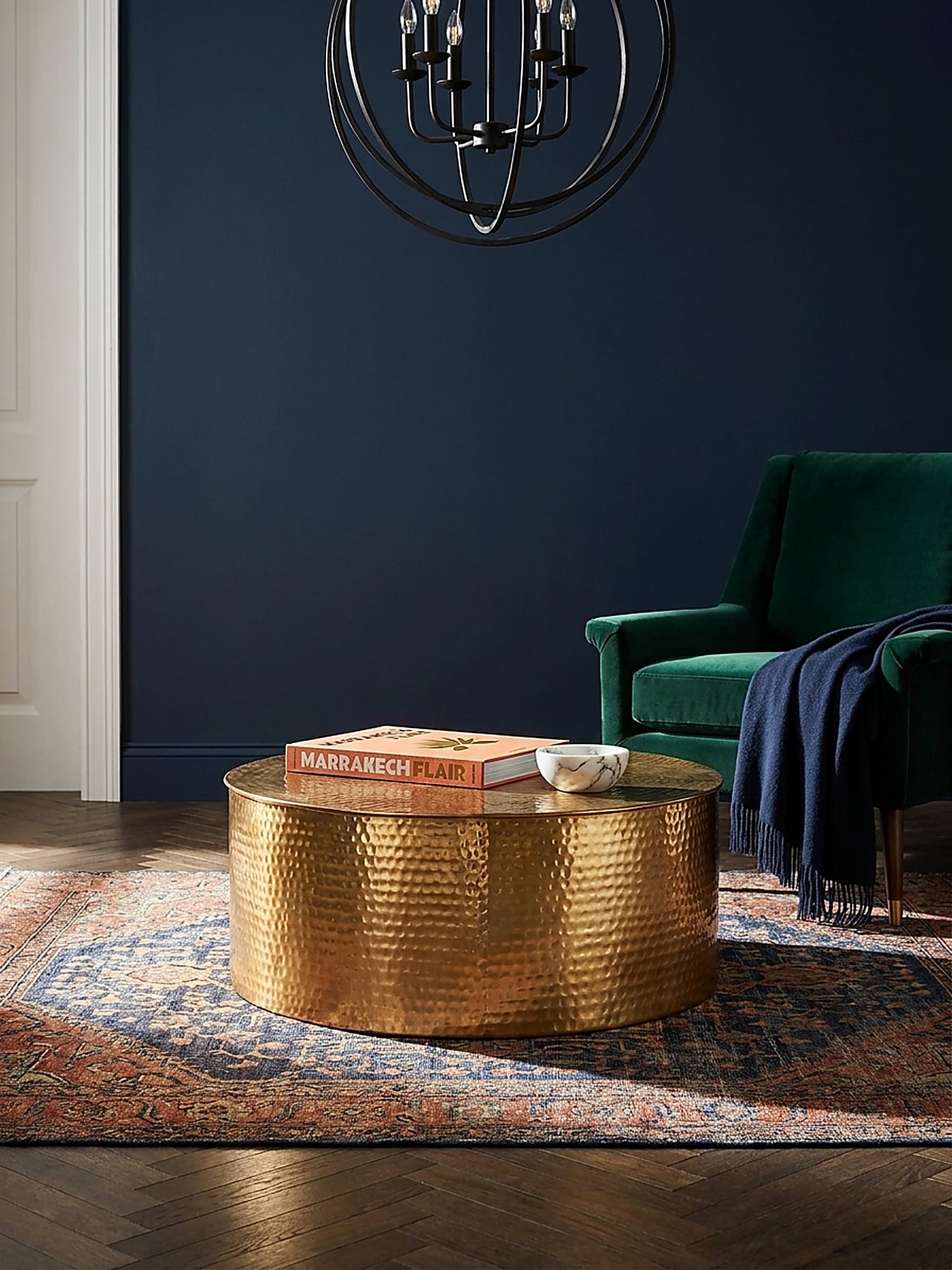 Couchtisch rund in Gold, Aluminium, Orientalisches Design, 75x31x75 cm 