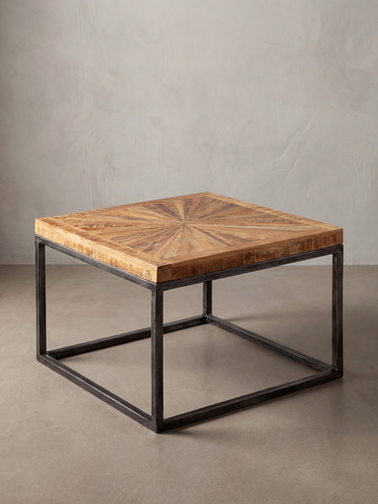 Couchtisch Mango Massivholz Metallgestell 55x40x55 cm Industrial Design Modern
