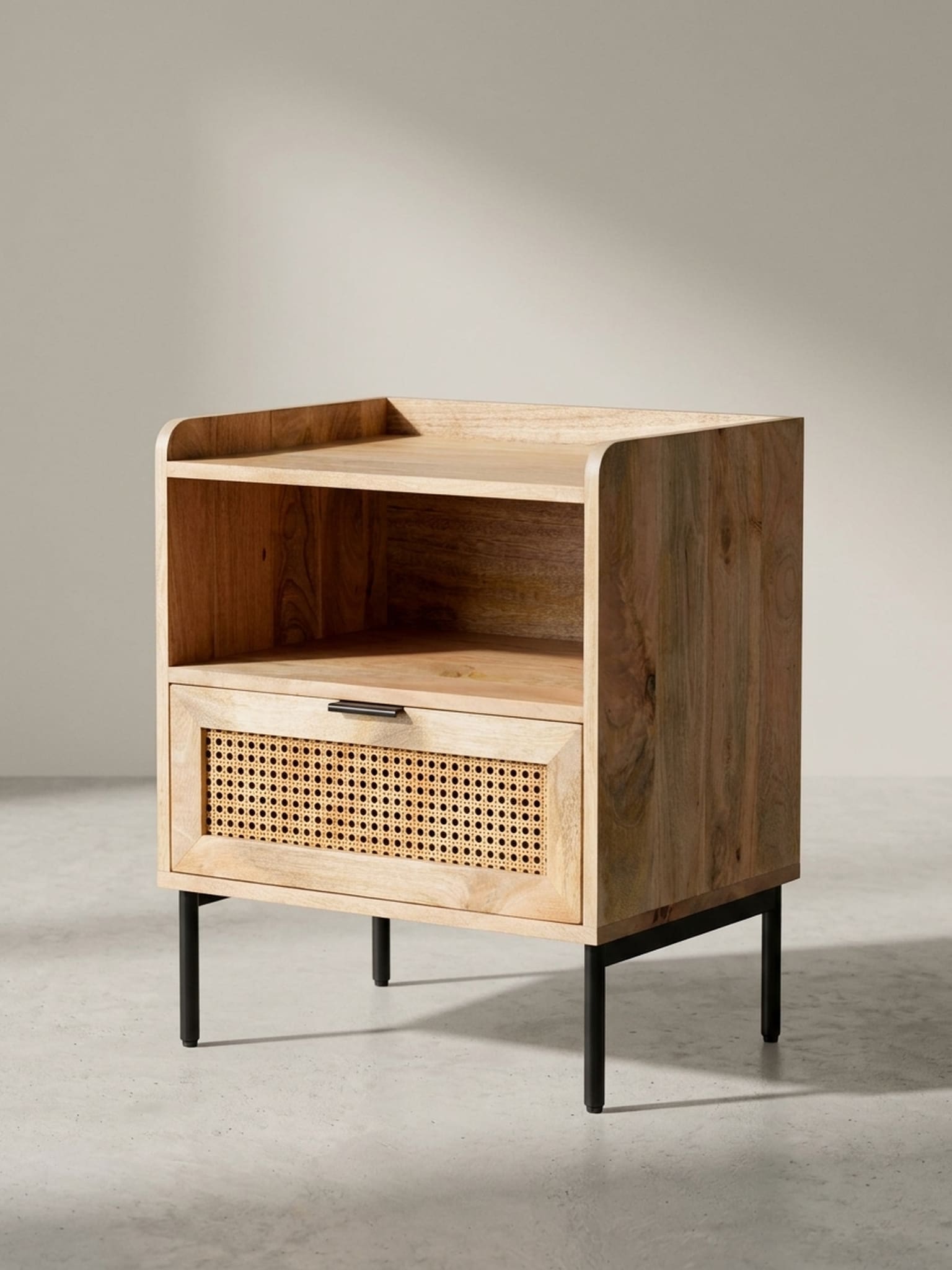 Nachttisch &ndash; Mango Massivholz/Rattan, 50x60x40 cm, 1 Schublade, Wiener Geflecht 