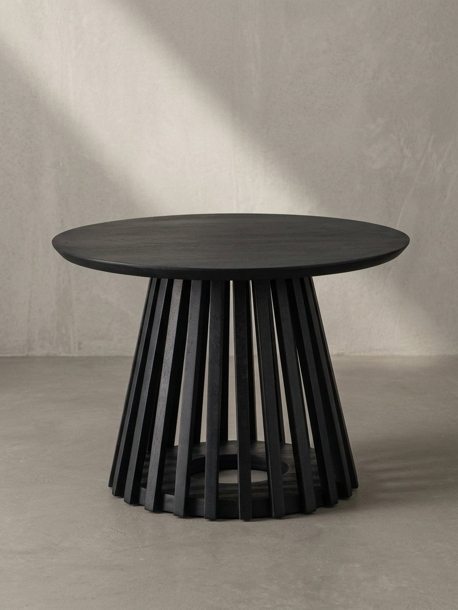 Couchtisch Schwarz Massivholz Mango Rund 60x60x41 cm mit Gittergestell Modern 
