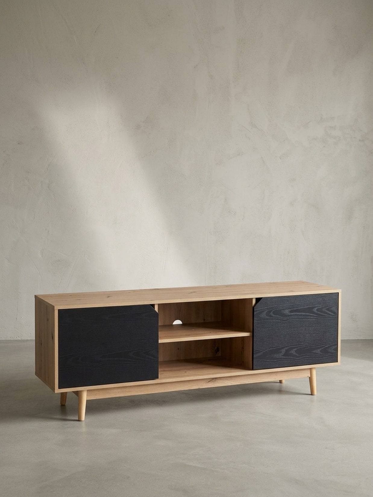 TV-Lowboard mit Eiche-Dekor, 2 Türen, modern, Braun-Schwarz 150x40x55 cm
