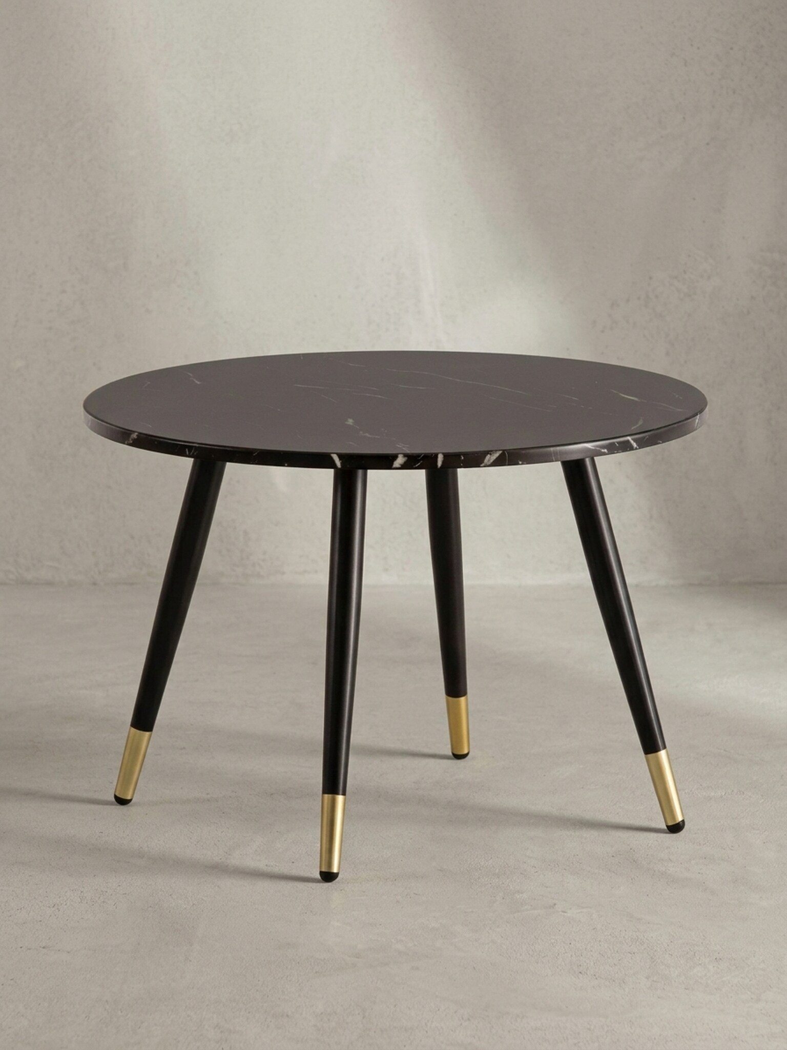 Couchtisch mit Marmor Optik, Modernes Design, Metall-Gestell, Runde Form, Schwarz 60x60x41 cm 