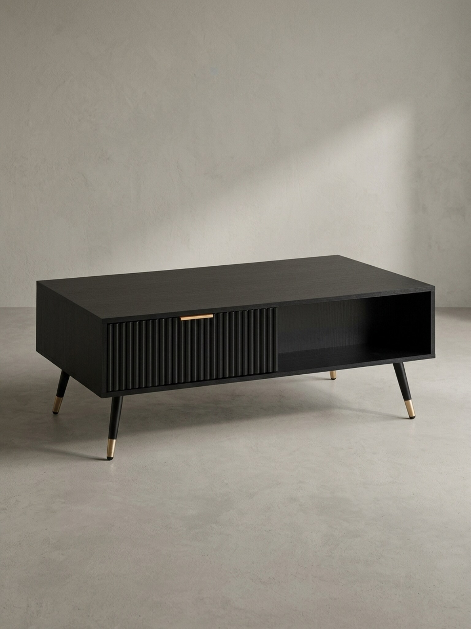 Couchtisch Schwarz Eiche-Dekor mit Stauraum 110x60x43 cm Metallbeine 