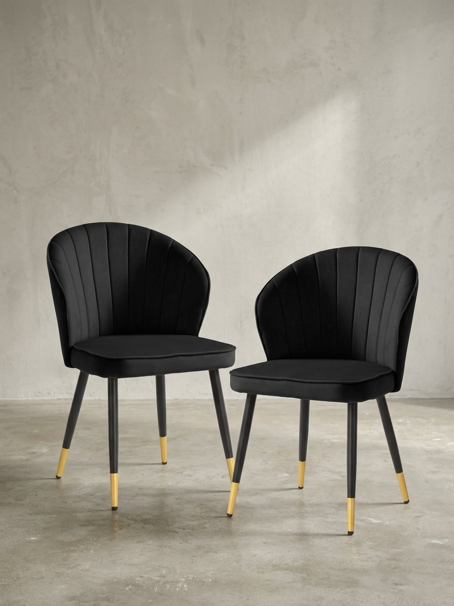 Esszimmerstuhl 2er Set Samtbezug mit Metallgestell Schalenform Skandinavisch gepolstert, Schwarz 53x55x83 cm 
